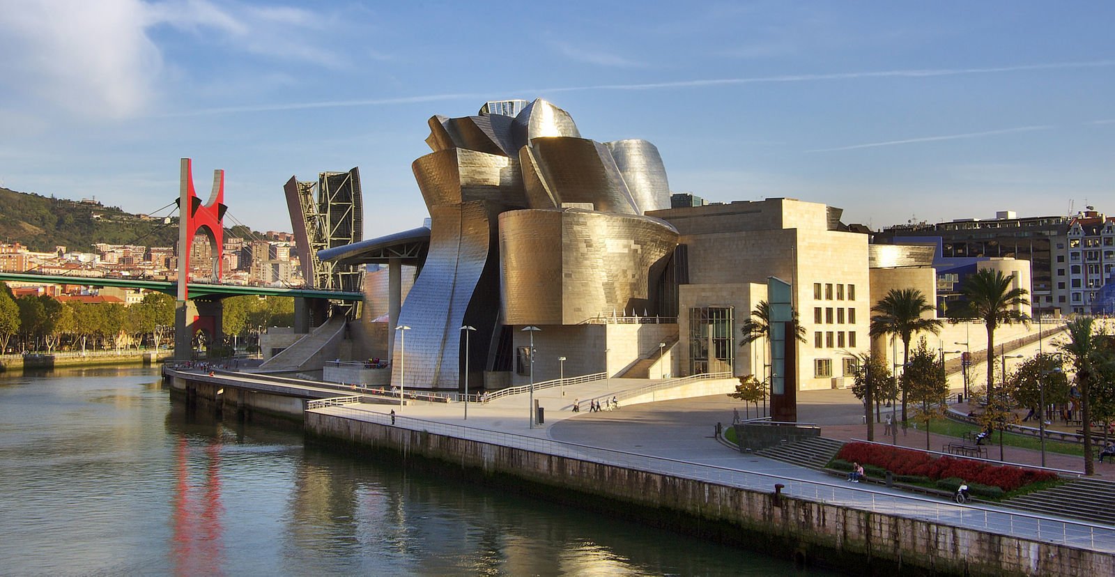 Image of the Guggenheim museum Bilbao, Phillip Maiwald, 2009
