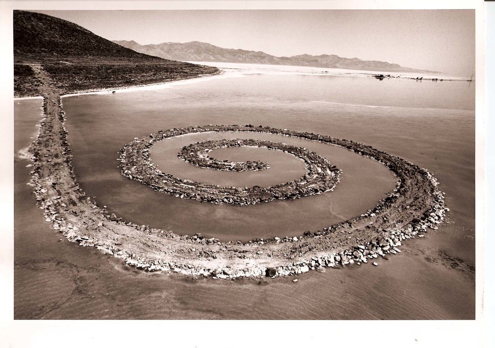 Roberth Smithson. Spiral Jetty. 1970. Great Salt lake of Utah (is now submerged below water's surface). &copy; Dwan Gallery, New York