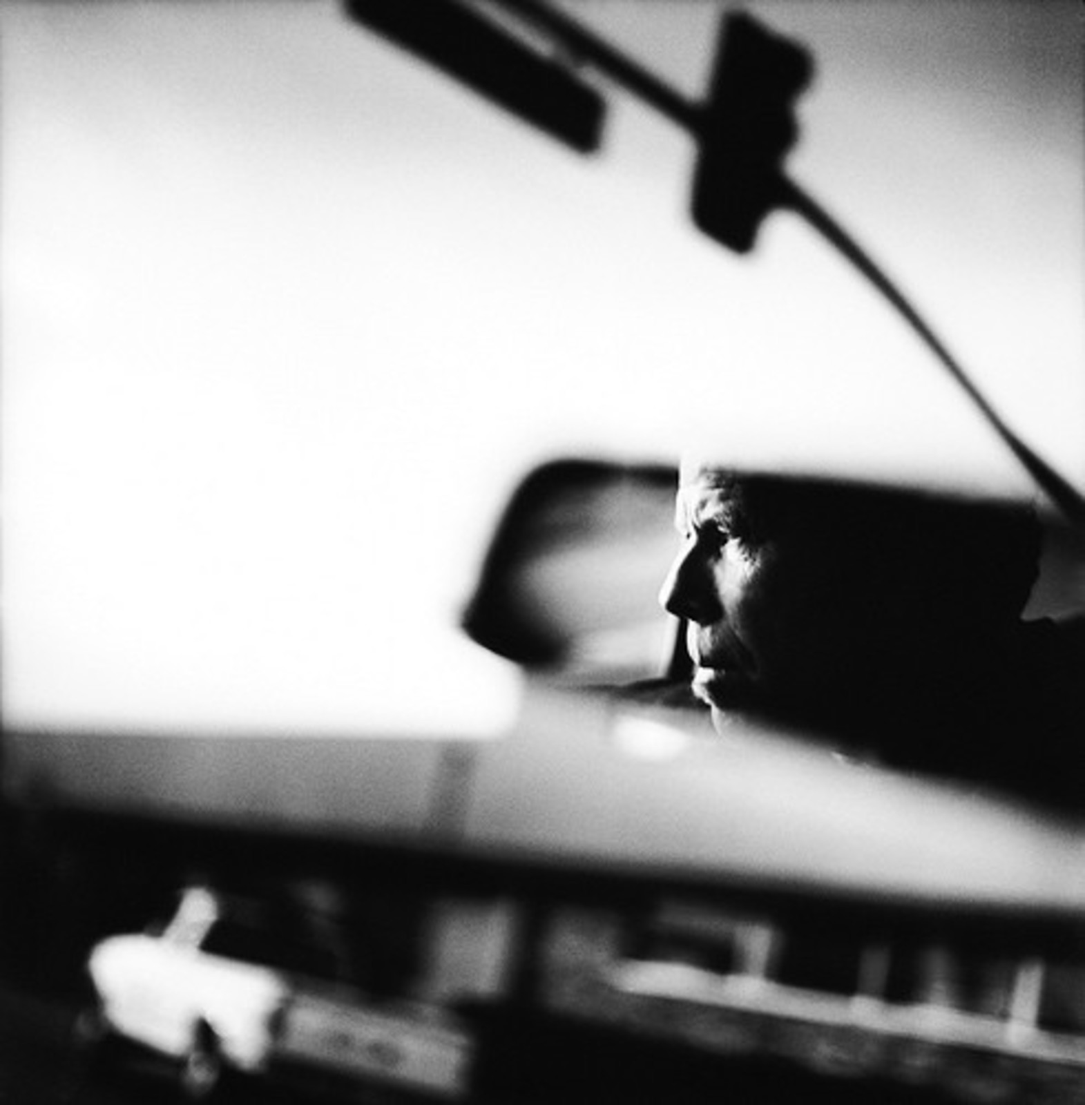 Tom Waits by Anton Corbijn, Santa Rosa, 1999