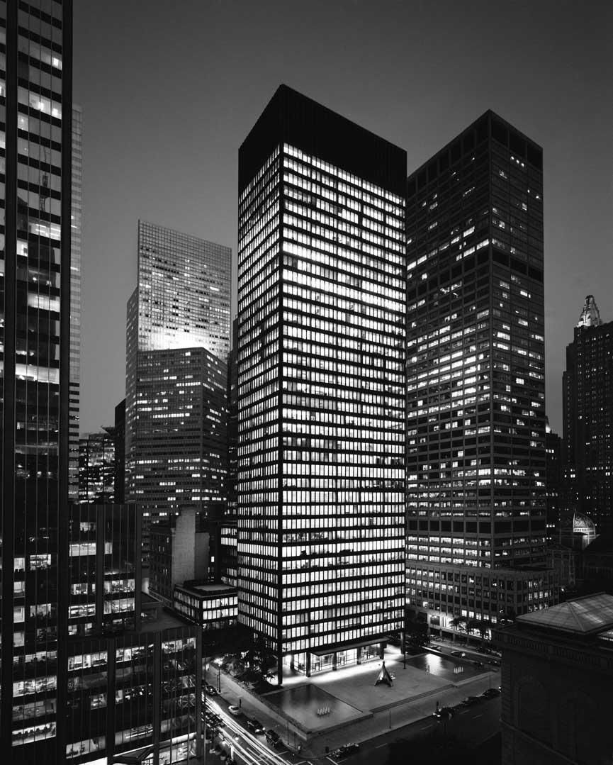The Seagram Building, New York. Ludwig Mies van der Rohe, 1958 375 Park Avenue Seagram Building