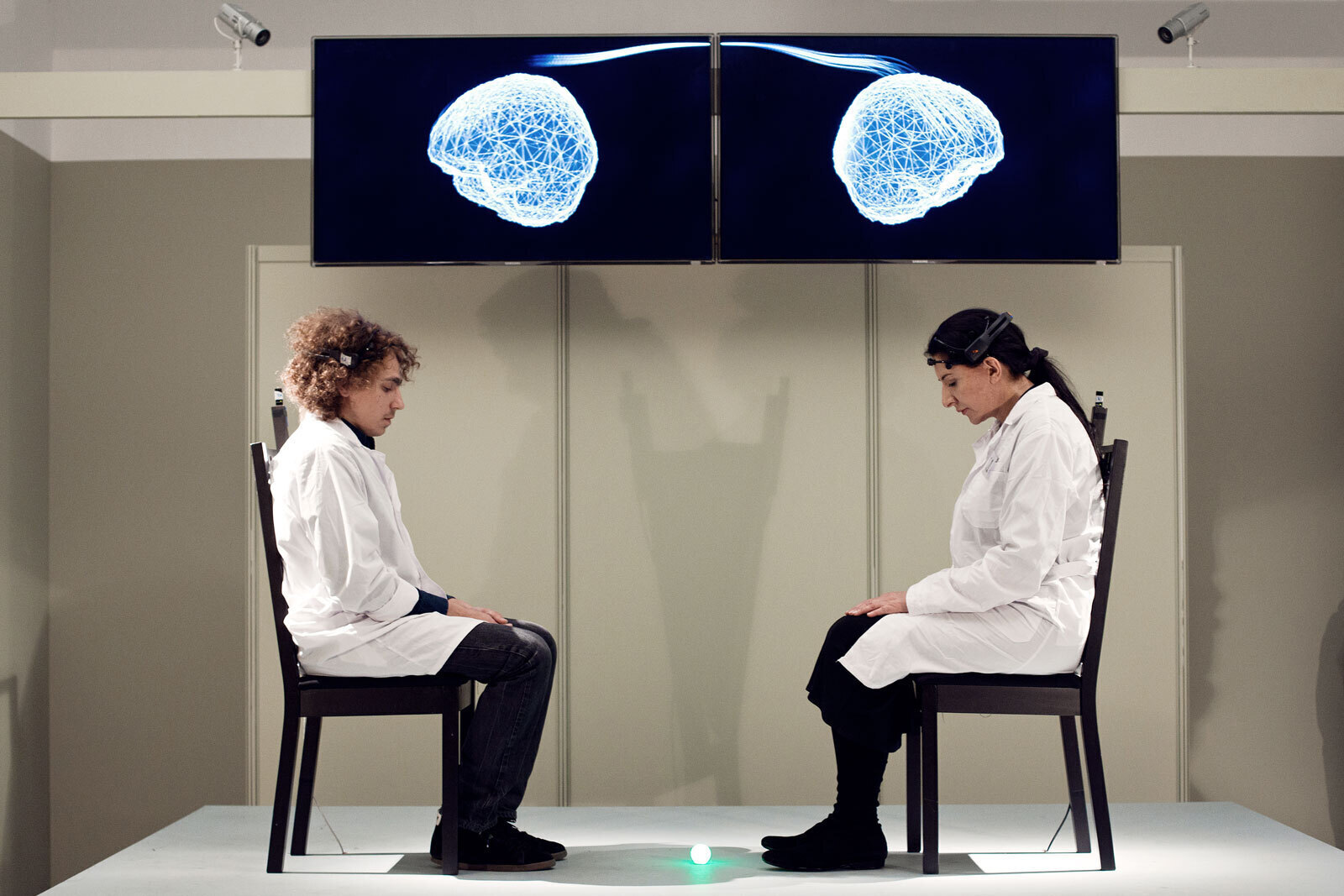 Measuring the Magic of Mutual Gaze,&nbsp;Garage Center for Contemporary Culture, 2011Copyright Marina Abramović, 2011 Photo: Maxim Lubimov&copy;&nbsp;Garage Center for Contemporary Culture