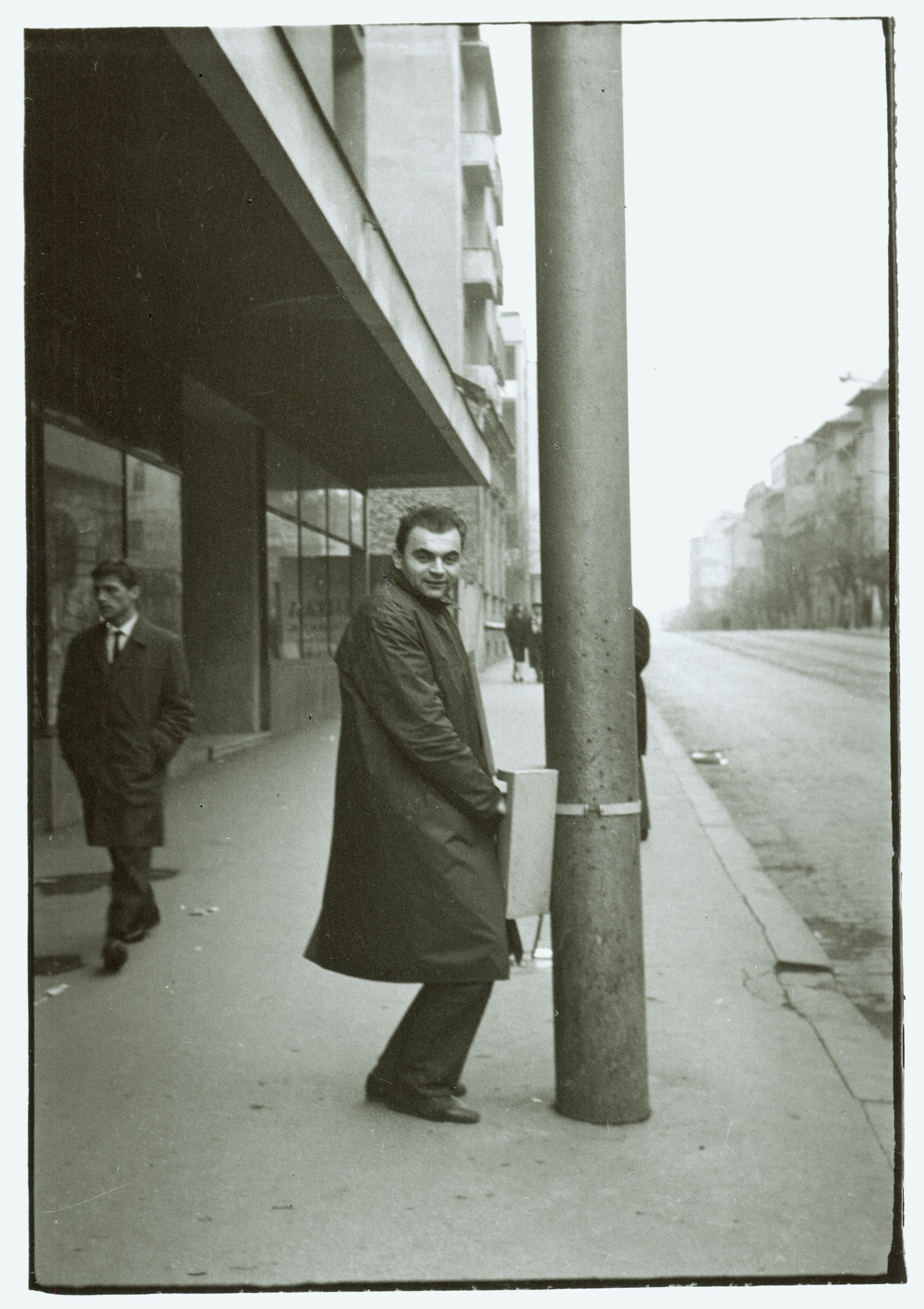 Tomislav Gotovac Hands Belgrade, 1964 b/w photograph 29,5 x 38,8 cm Photo: Petar Aranđelović Credits: Sarah Gotovac / Tomislav Gotovac Institute, Zagreb