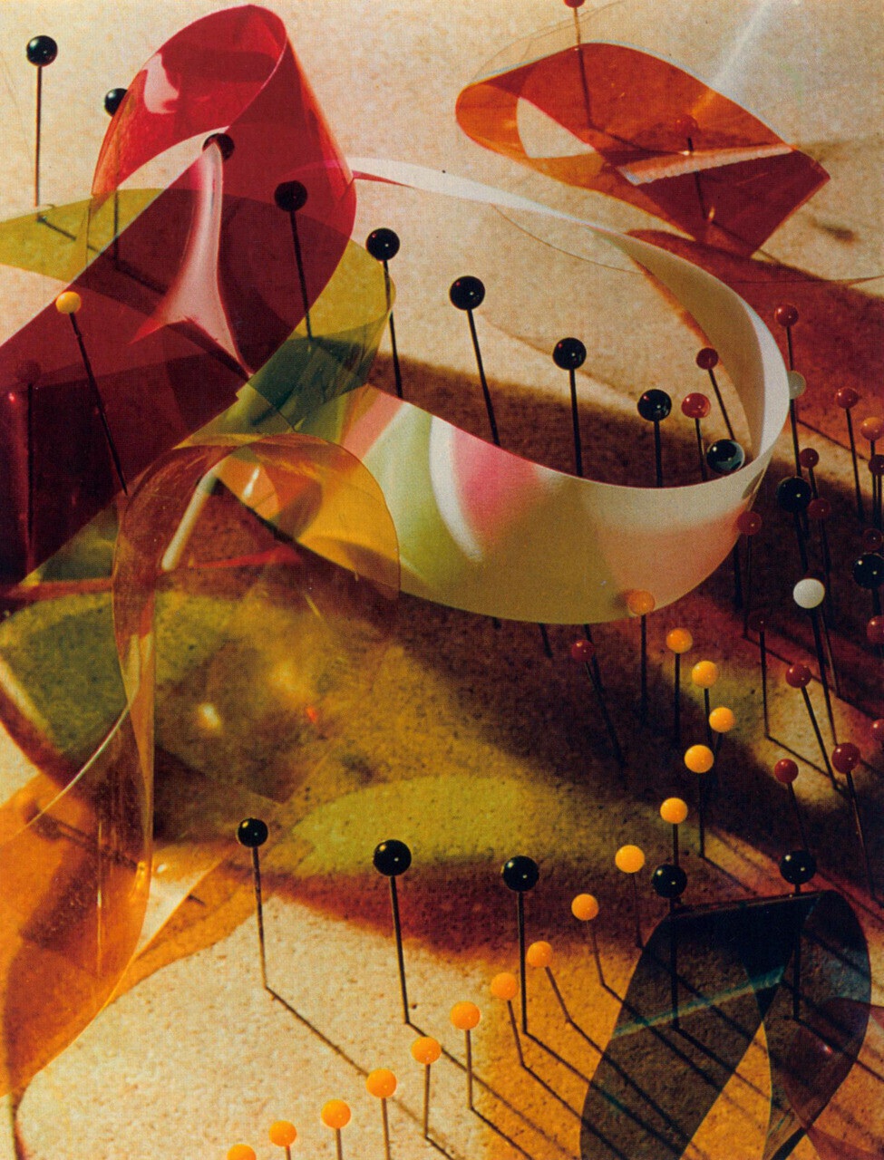 L&aacute;szl&oacute; Moholy-Nagy. Study with Pins and Ribbons. 1937&ndash;1938.&nbsp;