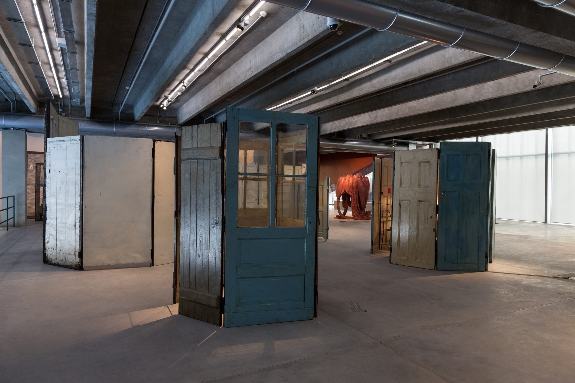 Louise Bourgeois. Structures of Existence: The Cells. Installation view, Garage Museum of Contemporary Art, 2015 &copy; Garage Museum of Contemporary Art