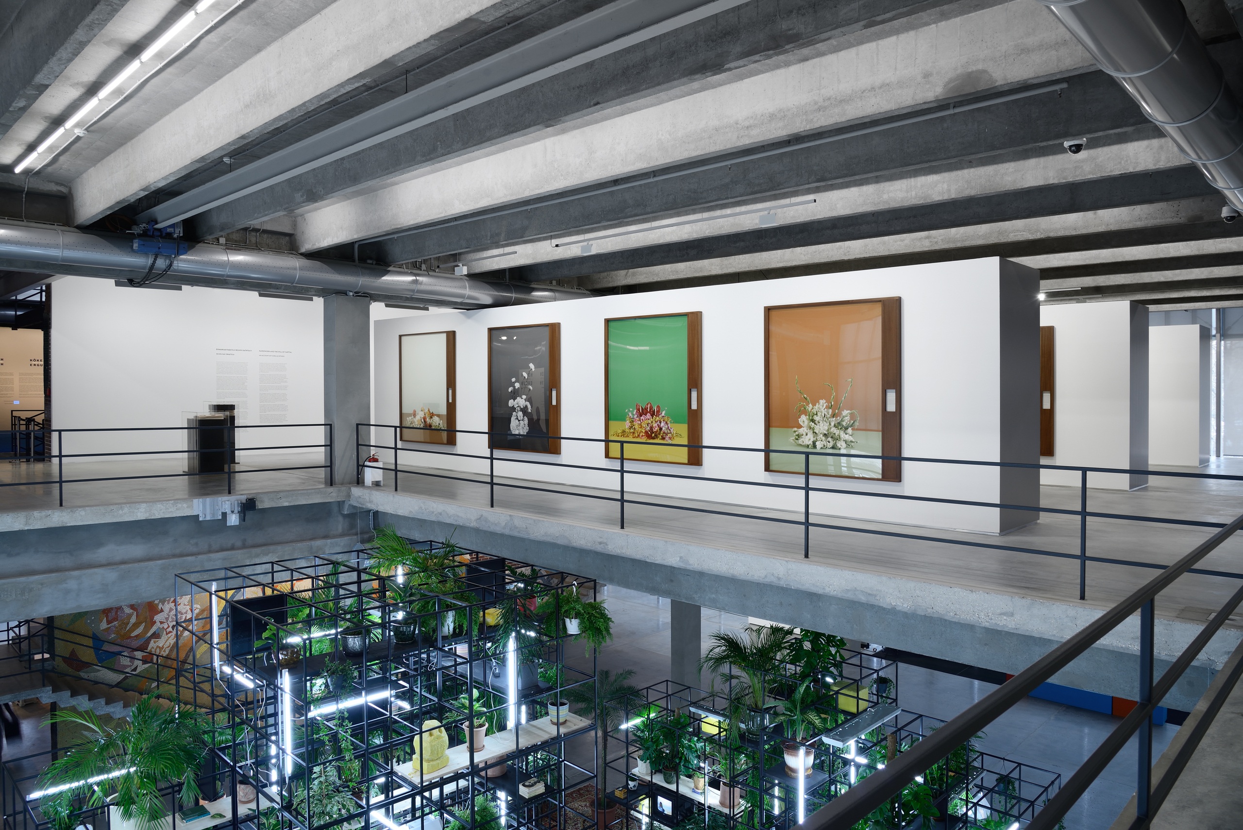 Тарин Саймон &laquo;Исследование в действии / сценография власти&raquo;, Музей современного искусства &laquo;Гараж&raquo;, 2016&copy; Музей современного искусства &laquo;Гараж&raquo;