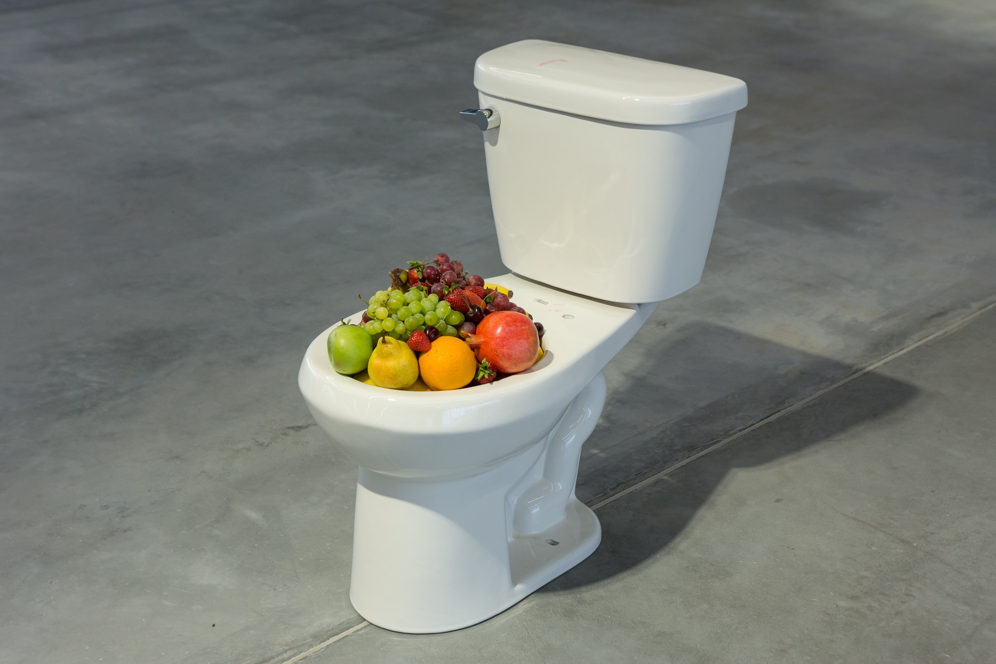 Выставка Урса Фишера &laquo;Маленький топор&raquo;Музей современного искусства &laquo;Гараж&raquo;, Москва, 2016Фото: Ольга Алексеенко&copy; Музей современного искусства &laquo;Гараж&raquo;