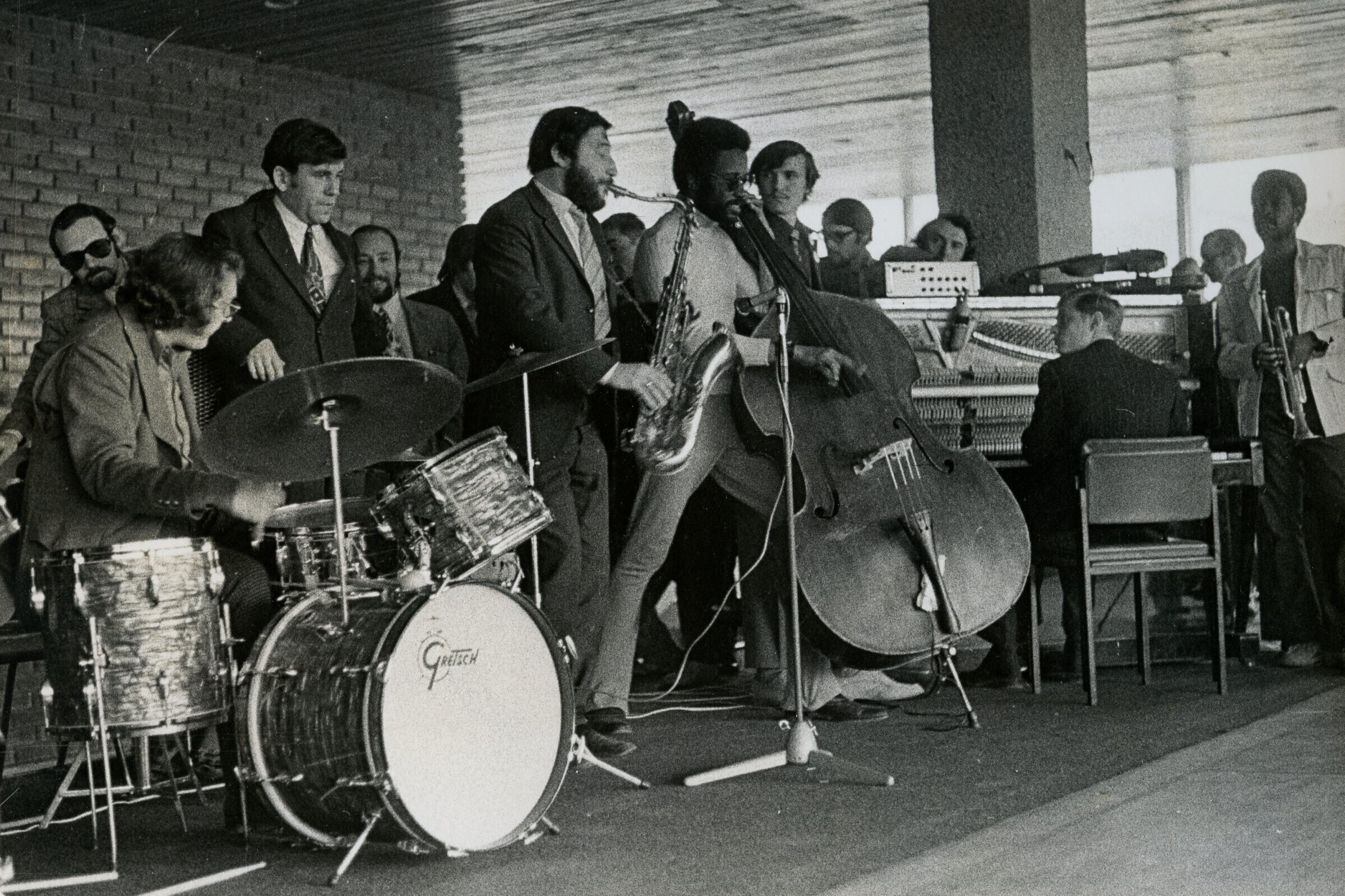 Кафе &laquo;Времена года&raquo;. Мел Льюис, Буланов, Вядро, Ричард Девис, Левиновский, Двоскин, Чижик. Предоставлено Владимиром Садковкиным