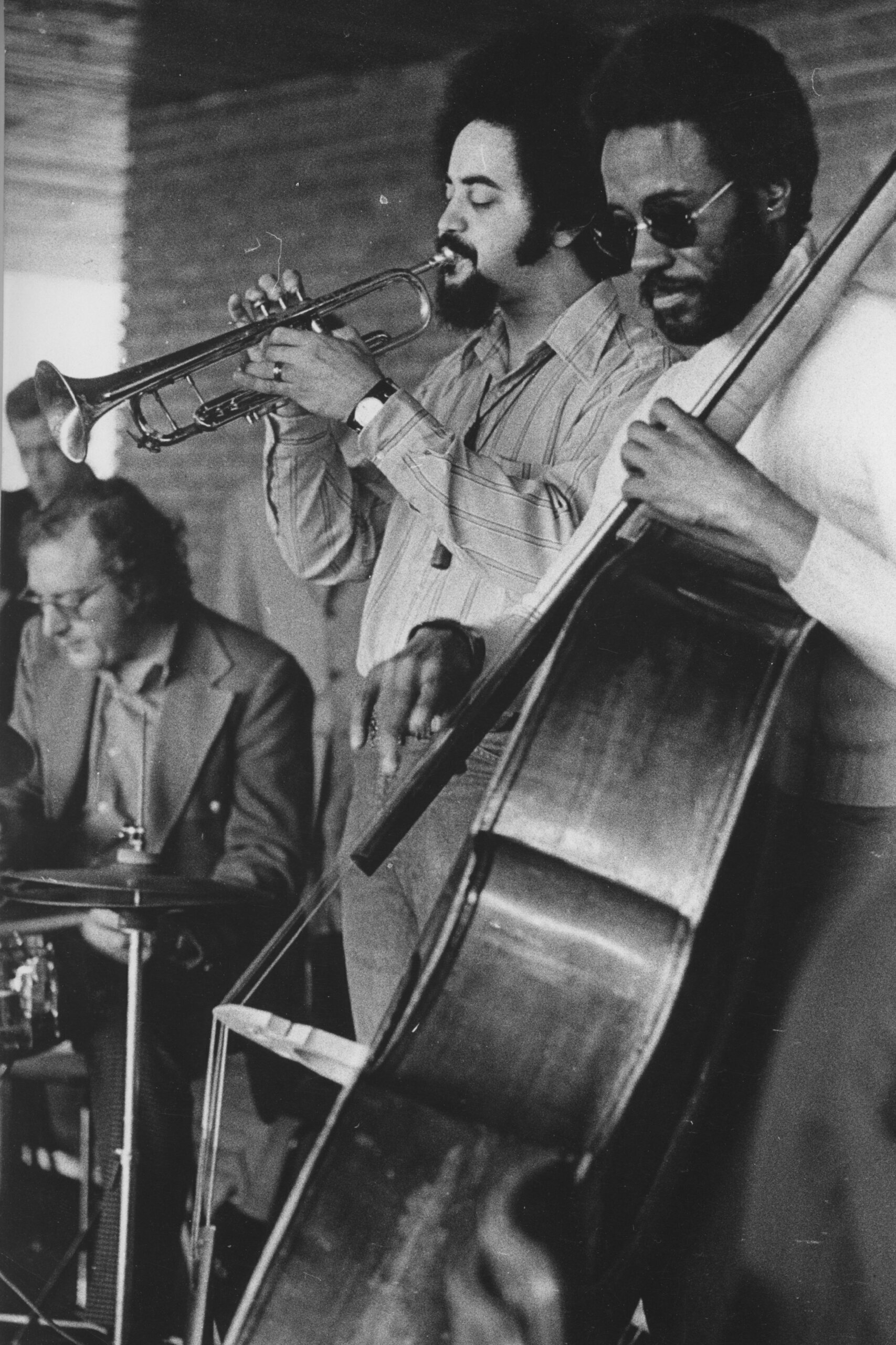 Кафе &laquo;Времена года&raquo;. 1972. Мел Льюис, Сесил Бриджуотер, Ричард Девис. Предоставлено Владимиром Садковкиным