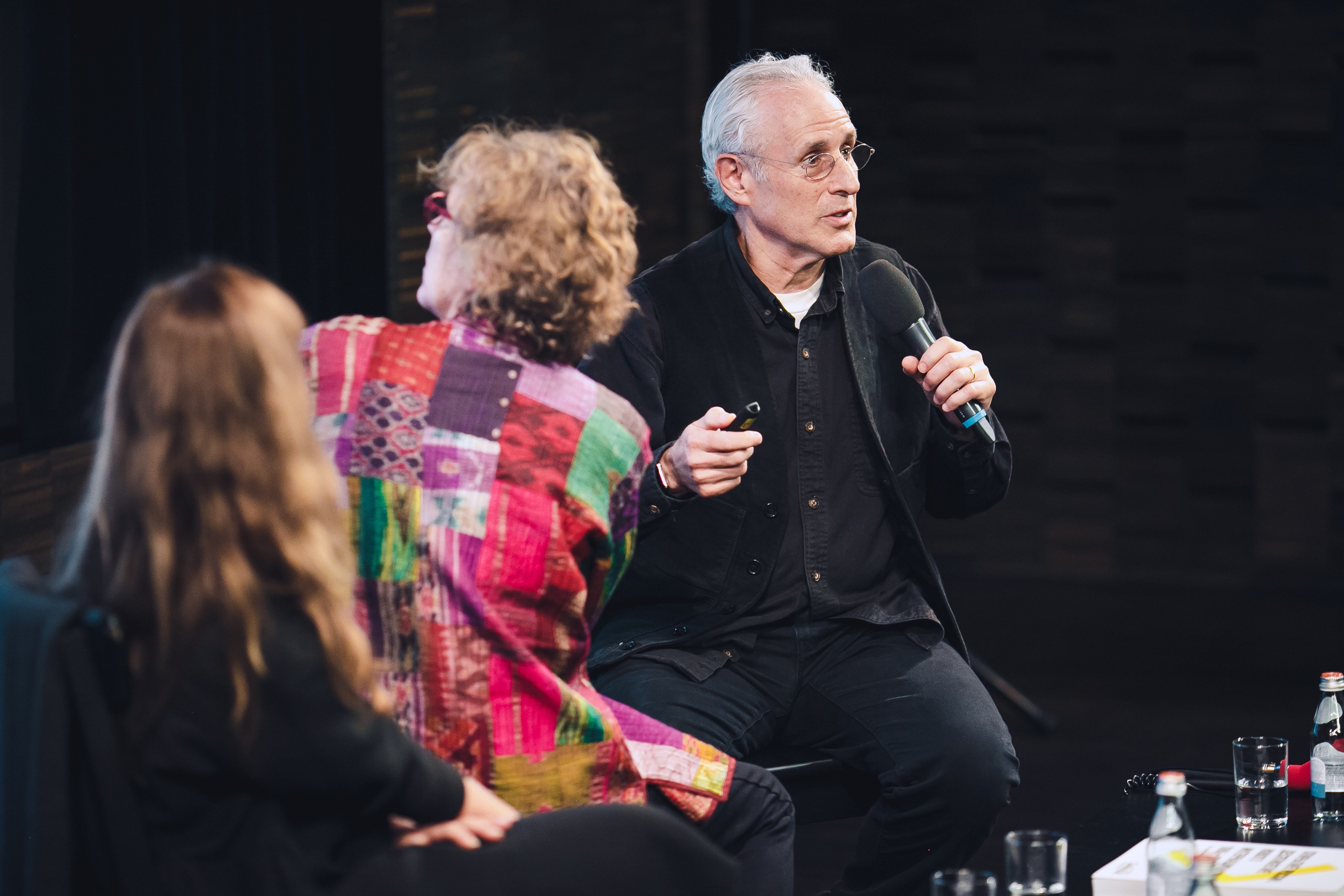 Первая ярмарка книг об искусстве Garage Art Book Fair, Музей современного искусства «Гараж», 2016Фото: Антон Доников© Музей современного искусства «Гараж»