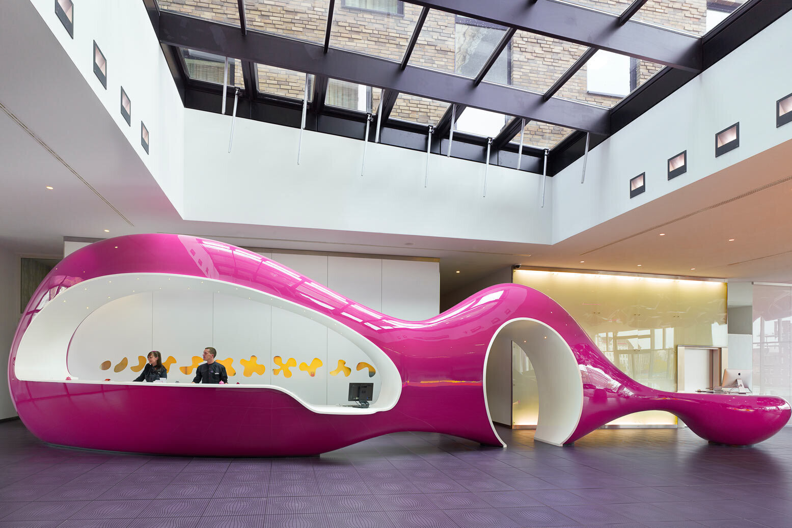 Карим Рашид. Отель NH. Берлин