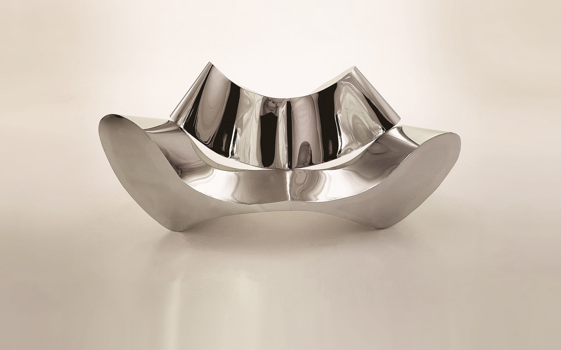 D-sofa, 1993Polished copper.101.5 x 216 x 89 cmCourtesy Gary Tatintsian Gallery & Artist's studio