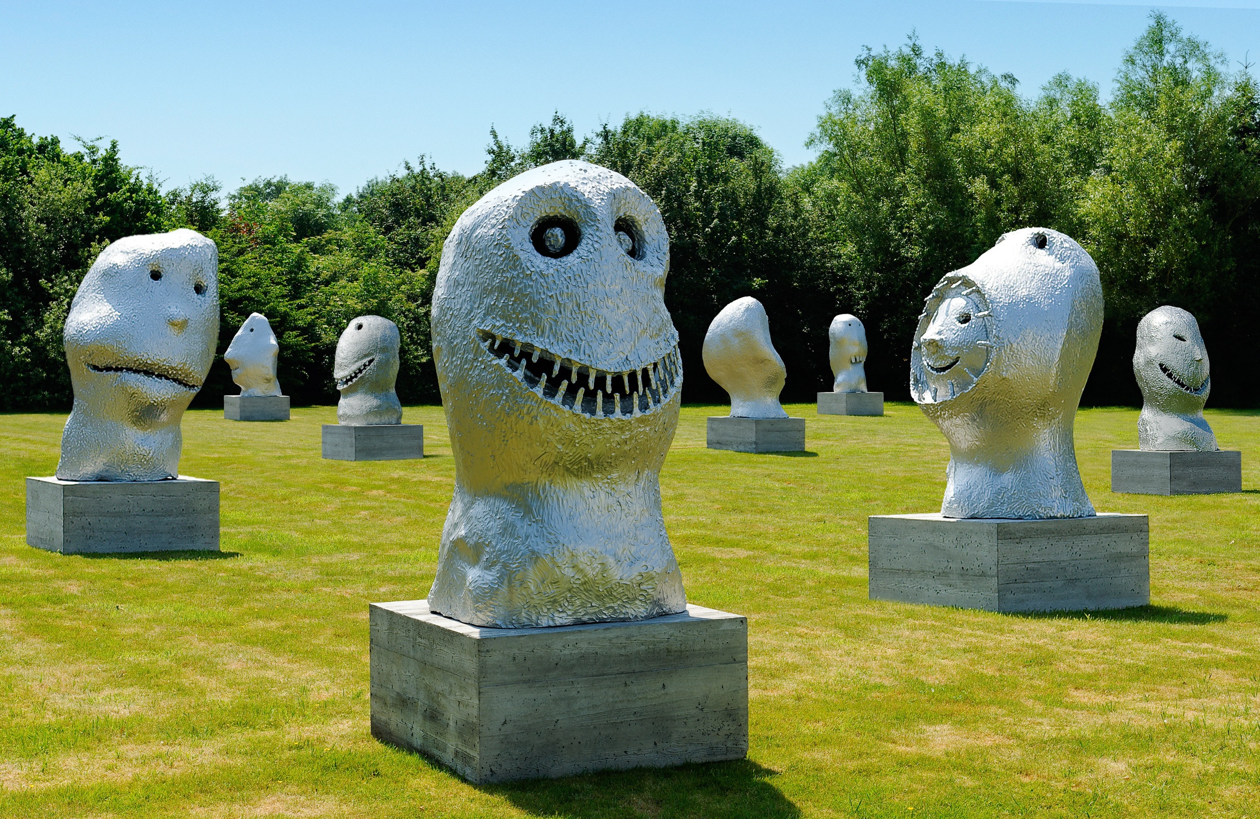 Ugo Rondinonesunrise. east., 2010Museum Dhondt-Dhaenens, DeurleCourtesy of the artist