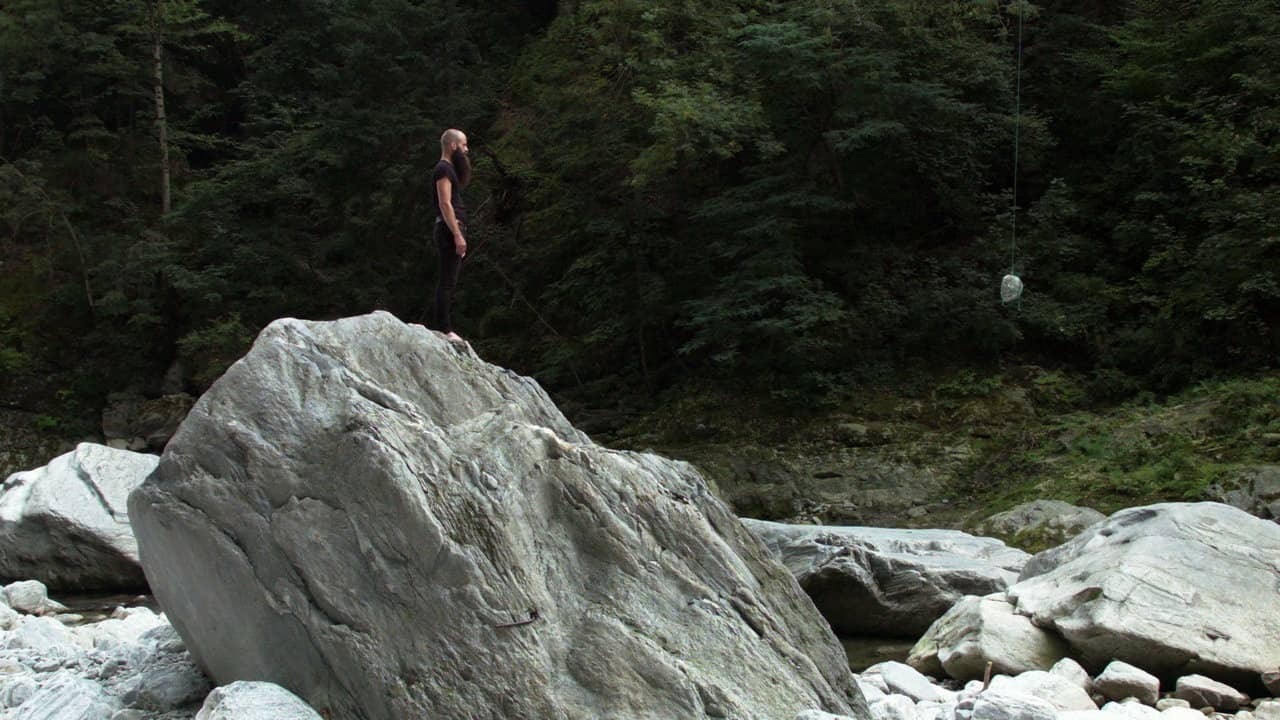 Julius von Bismarck. Conceived Connections. Produced by Berlin Art Link / Filmed & Edited by Peter Cairns / Sound by Natalie Koerner and Monica Salazar