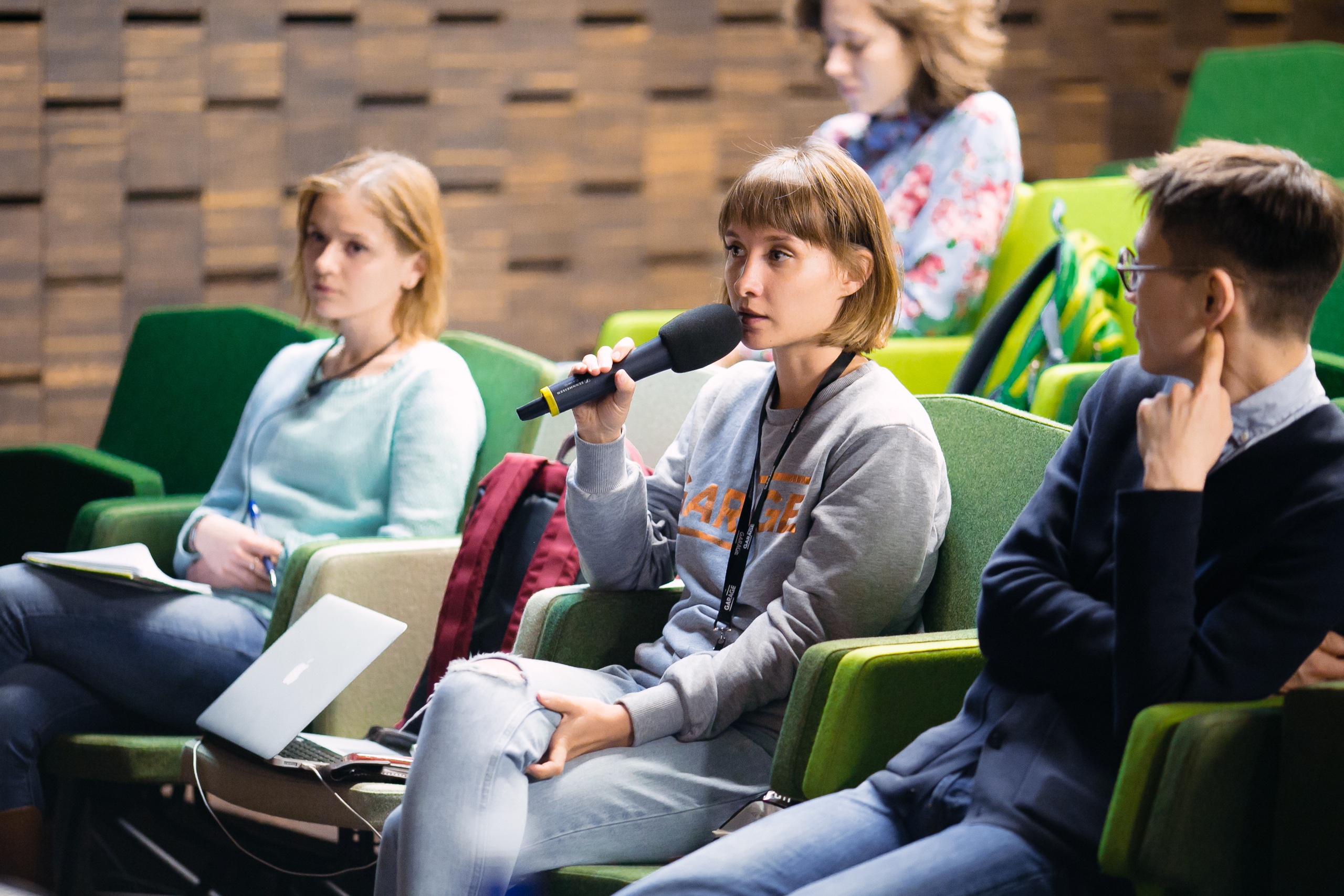 Photo by Anton Donnikov