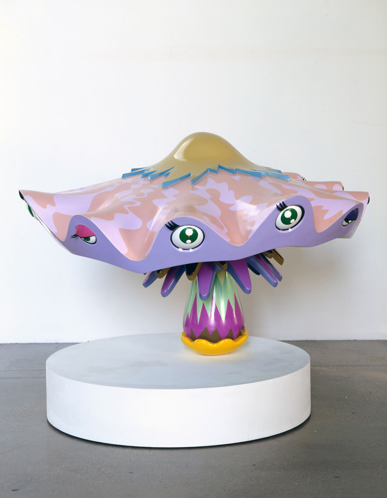 Takashi MurakamiScarlet Heart, 2002Oil paint, acrylic, synthetic resins, fiberglass and iron125 &times; 125 &times; 130 cmPrivate collection. Courtesy Perrotin&copy; 2002 Takashi Murakami/Kaikai Kiki Co., Ltd. All Rights Reserved.