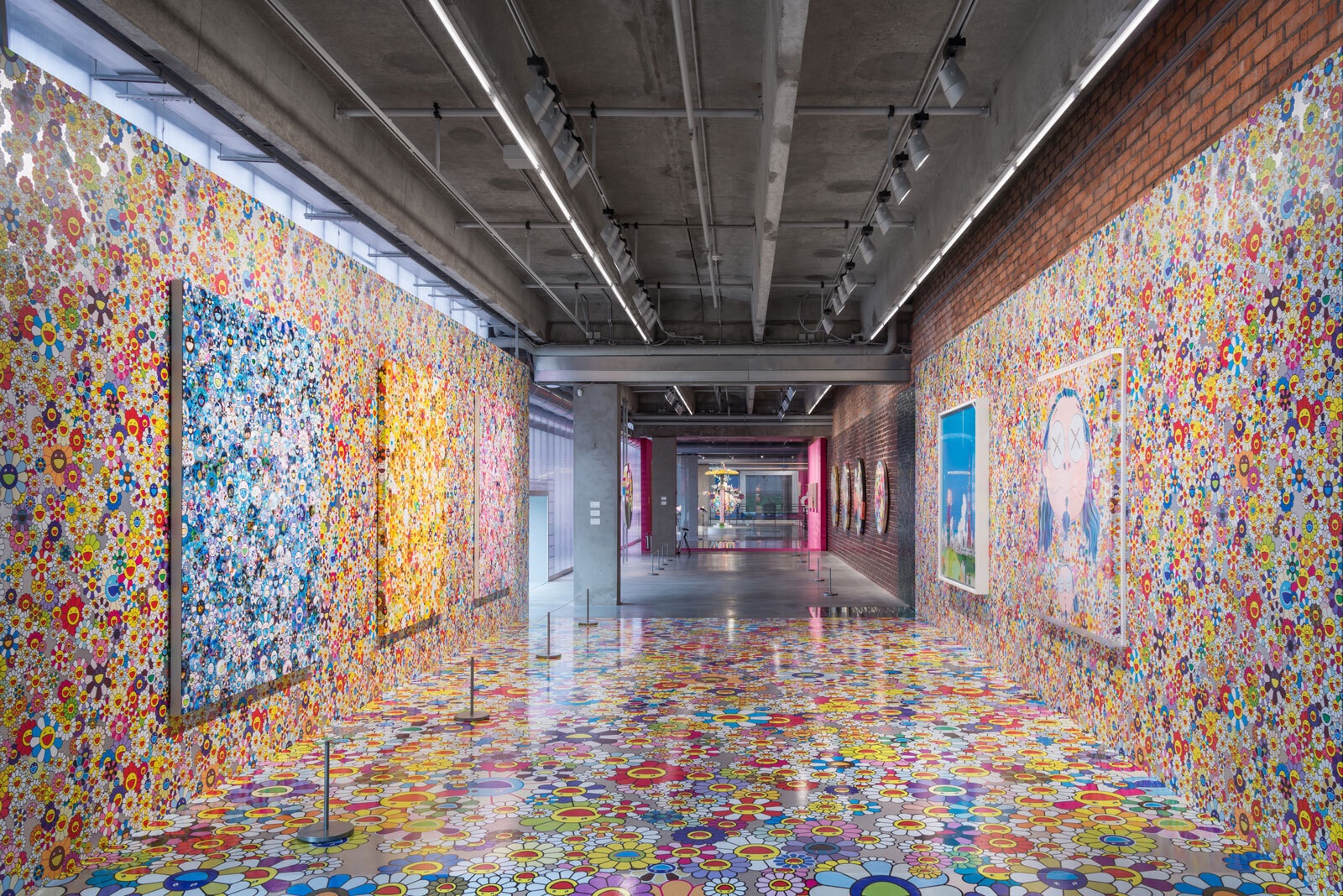 Under the Radiation Falls&nbsp;exhibition view, Moscow, 2017Photo: Alexey Narodizkiy&copy; Garage Museum of Contemporary Art