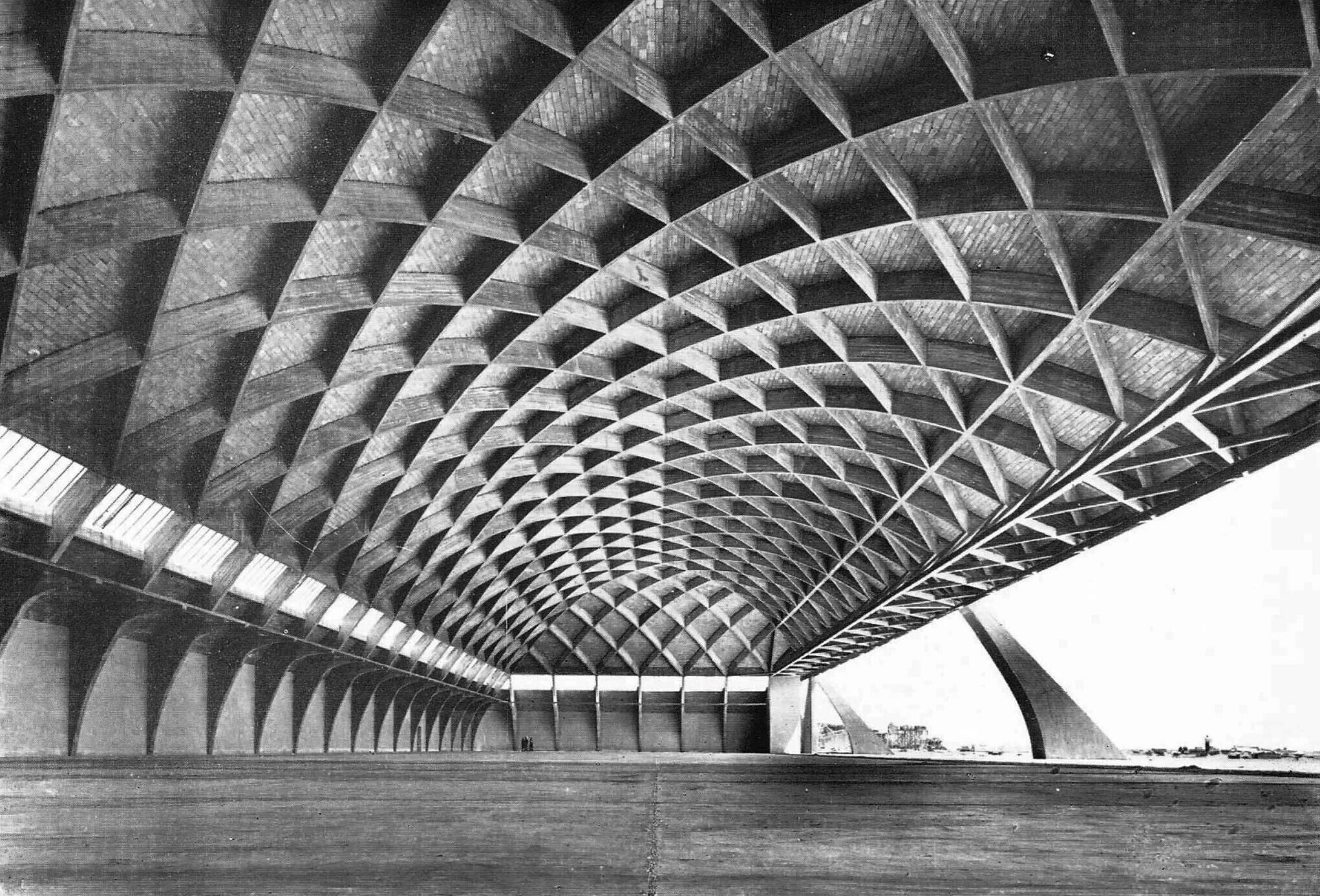 Hangar, Orvieto. 1935–1938© MAXXI, Archivio Pier Luigi Nervi