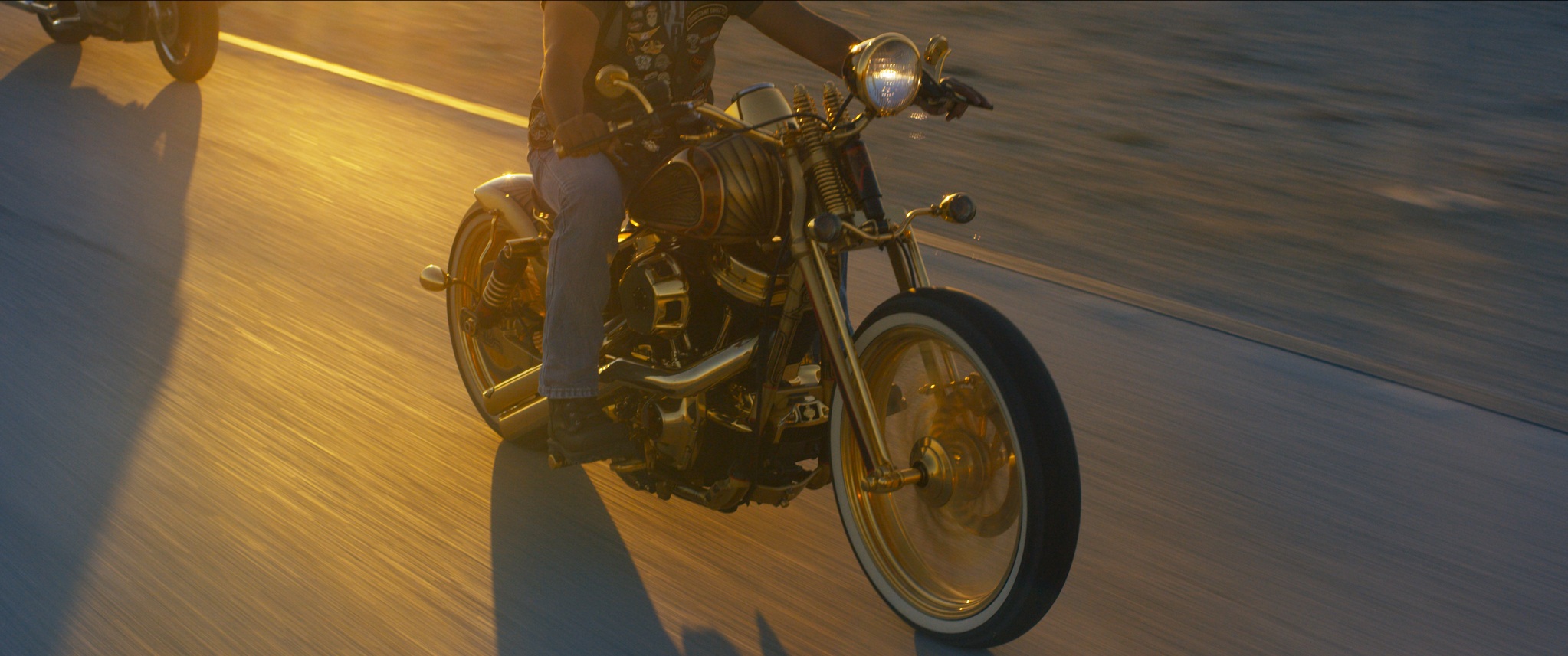 «Челлендж»Режиссер: Юрий АнкараниИталия, Франция, Швейцария, 2017. 69 мин. 16+