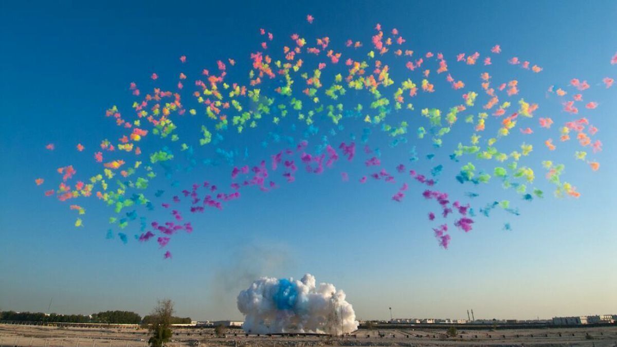 &laquo;Лестница в небо. Искусство Цай Гоцяна&raquo;Режиссер Кевин Макдональд, 76 мин.США, 2016Netflix