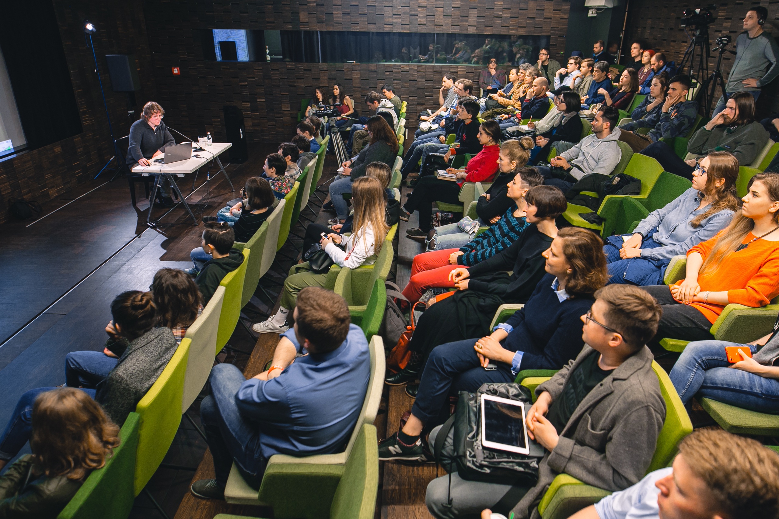 Фотограф Антон Доников