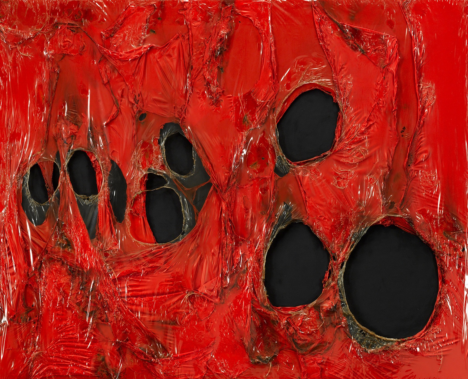 Альберто Бурри, Rosso Plastica, 1963, Courtesy Sotheby's