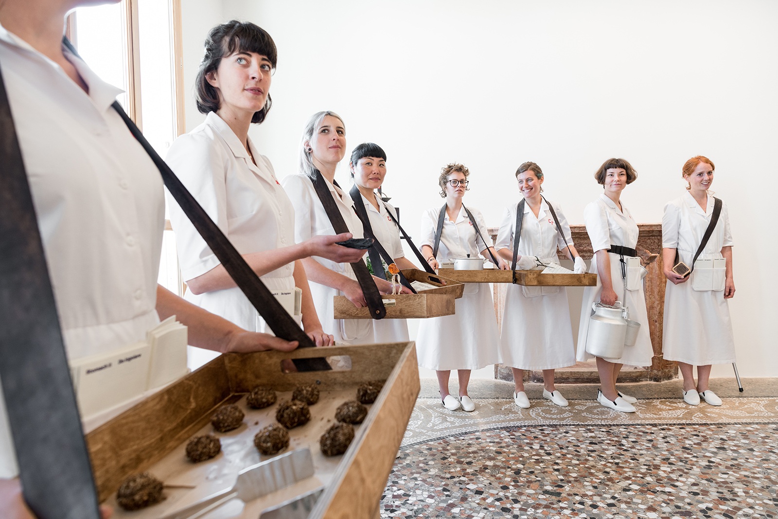 Перевари это, меню художника, Венеция, 2017Работа создана при поддержке фонда V-A-C по случаю выставки &laquo;Пространство сила конструкция&raquo; в Палаццо на ДзаттереФото: Андреа Пенисто