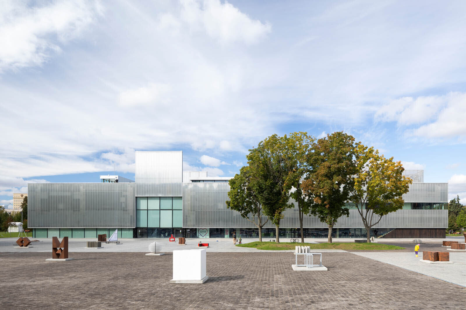 Damián Ortega, The Modern Garden, installation view, Garage Museum of Contemporary Art, Moscow, 2018Photo: Ivan Erofeev© Garage Museum of Contemporary Art