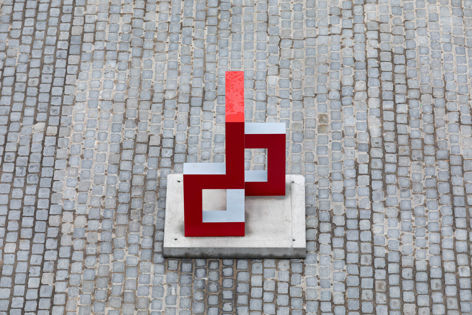 Damián Ortega, The Modern Garden, installation view, Garage Museum of Contemporary Art, Moscow, 2018Photo: Ivan Erofeev© Garage Museum of Contemporary Art