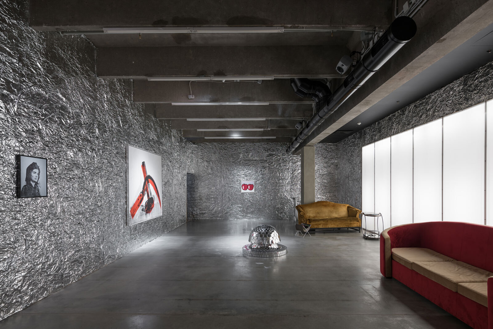 Выставка &laquo;Если бы наша консервная банка заговорила&hellip; Михаил Лифшиц и советские шестидесятые&raquo; в Музее современного искусства &laquo;Гараж&raquo;. Москва, 2018Фото: Юрий Пальмин&copy; Музей современного искусства &laquo;Гараж&raquo;