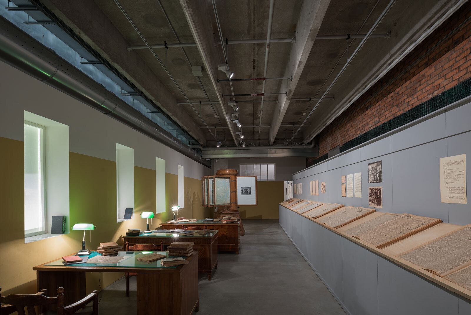 Выставка &laquo;Если бы наша консервная банка заговорила&hellip; Михаил Лифшиц и советские шестидесятые&raquo; в Музее современного искусства &laquo;Гараж&raquo;. Москва, 2018Фото: Юрий Пальмин&copy; Музей современного искусства &laquo;Гараж&raquo;