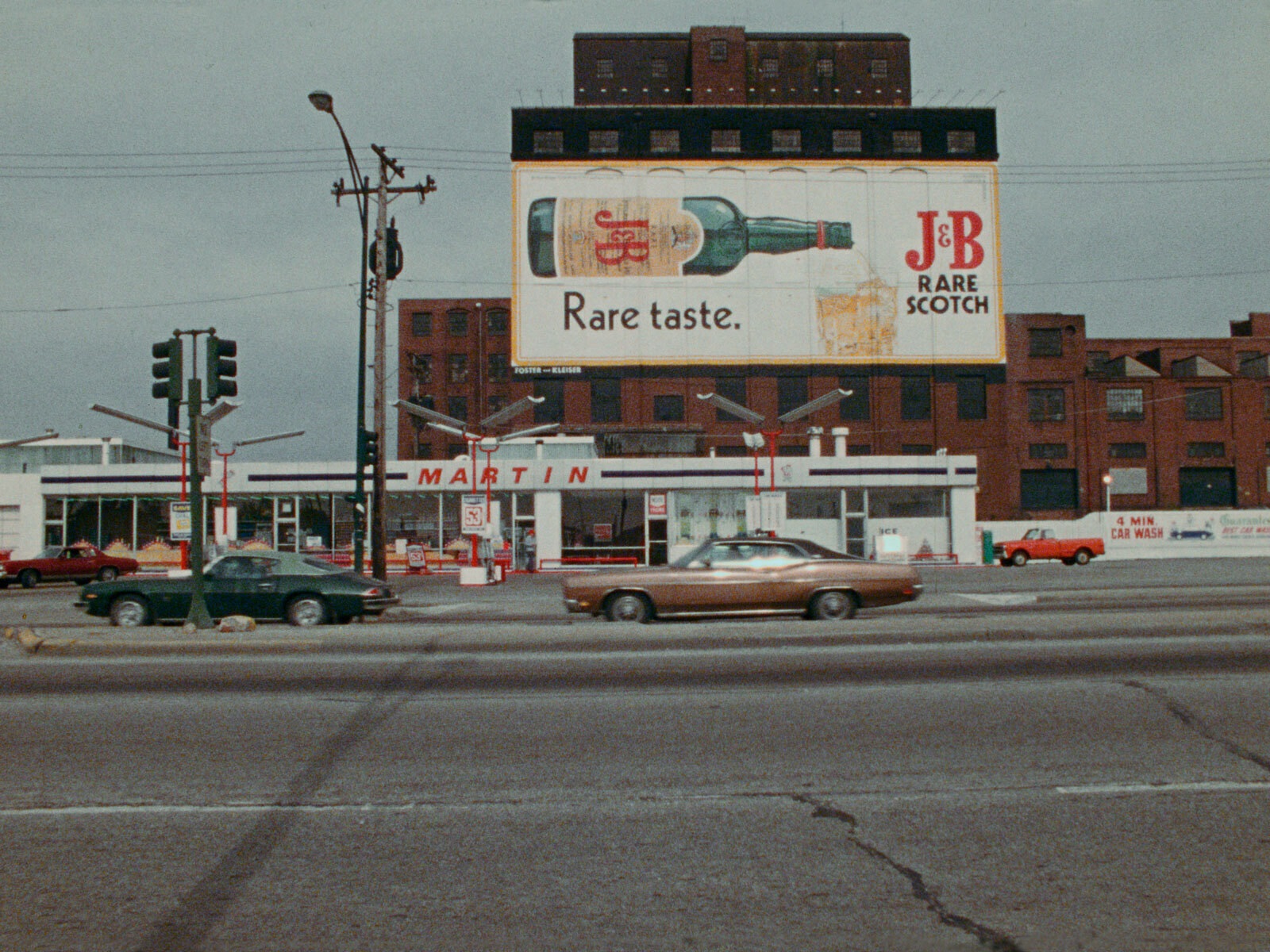 &laquo;11 &times; 14&raquo;Режиссер Джеймс БеннингСША, Канада, 1977. 81 мин18+