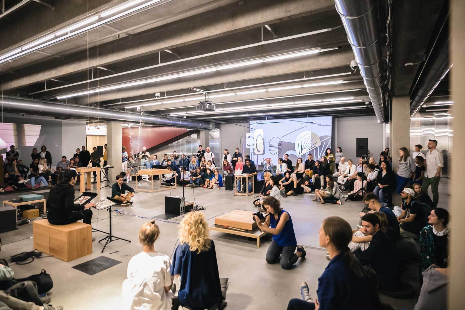 Photo by Anton Donikov