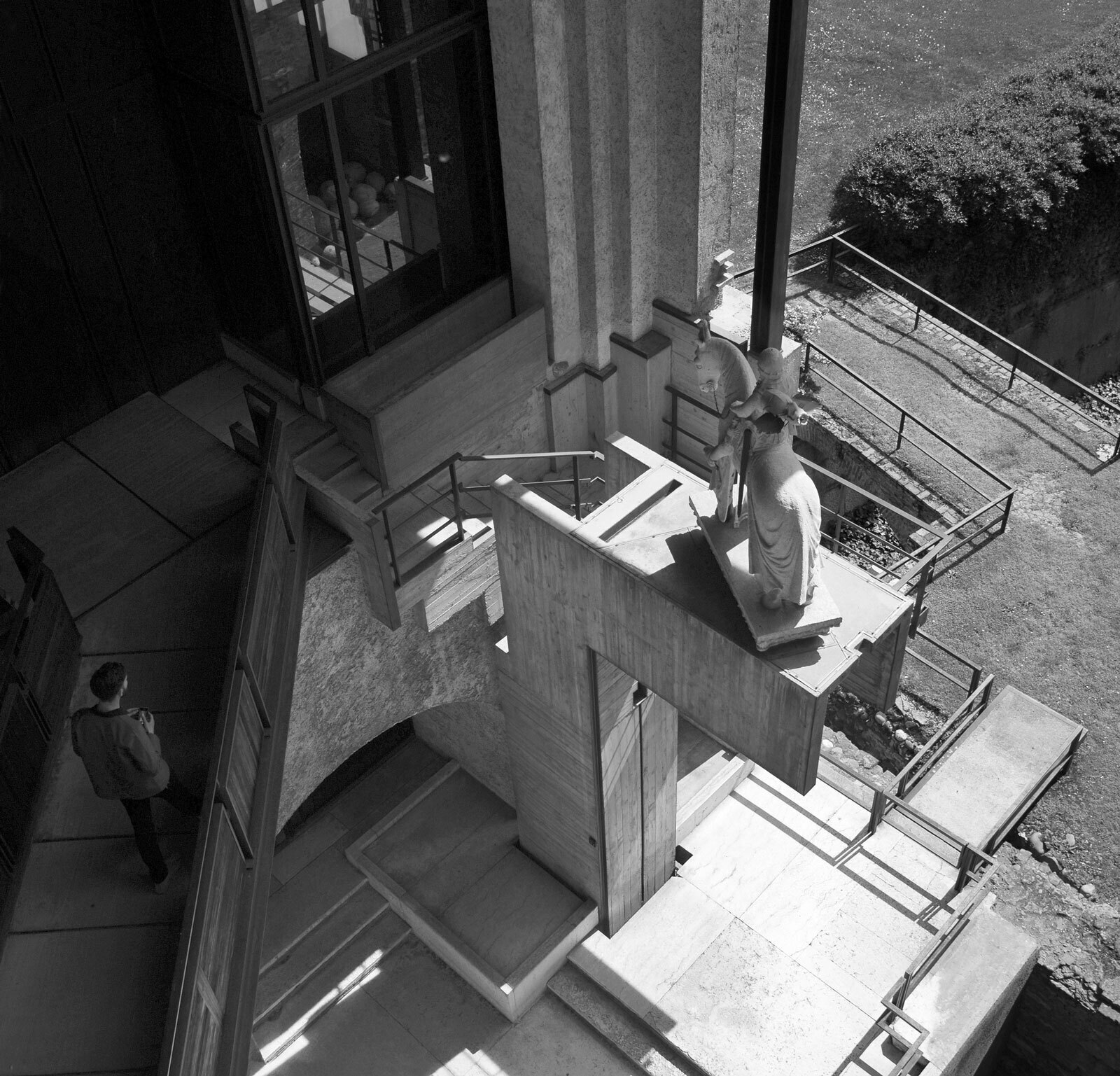 Карло Скарпа. Городской музей Кастельвеккио, Верона. 1956–1964