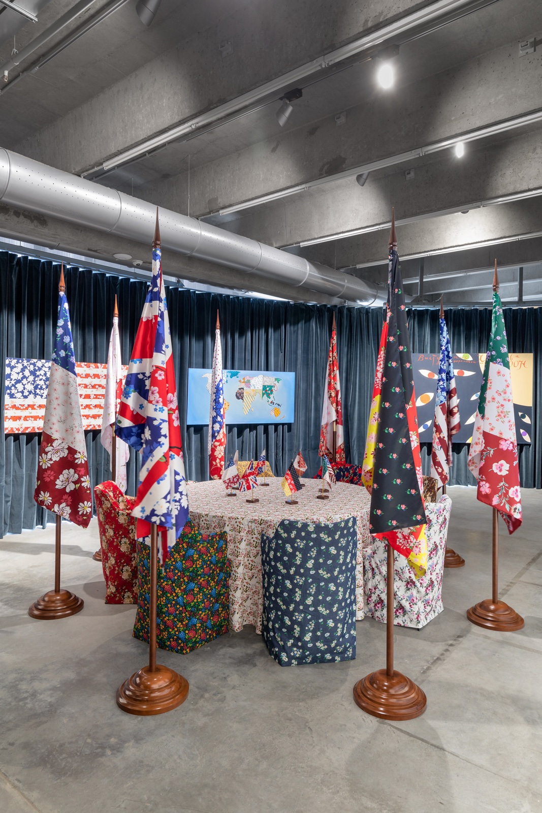 Выставка Павла Пепперштейна &laquo;Человек как рамка для ландшафта&raquo; в Музее современного искусства &laquo;Гараж&raquo;. Москва, 2019Фото: Иван Ерофеев&copy; Музей современного искусства &laquo;Гараж