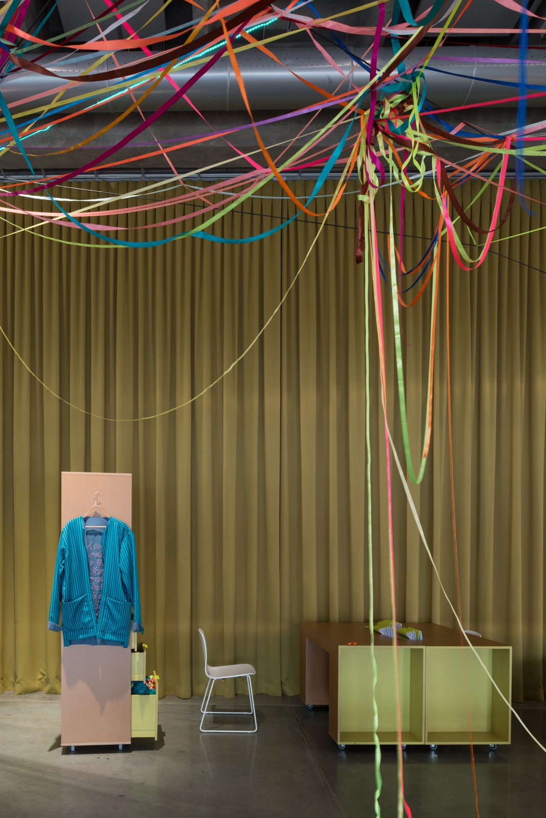 Проект &laquo;Бюро переводов&raquo; в Музее современного искусства &laquo;Гараж&raquo;. Москва, 2019Фото: Алексей Народицкий&copy; Музей современного искусства &laquo;Гараж&raquo;