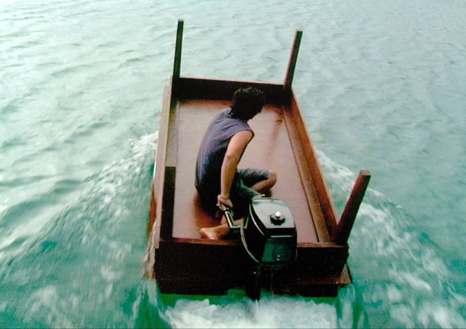 Allora & CalzadillaUnder Discussion, 2005Single-channel color video with sound, 6’ 14”© Allora & Calzadilla