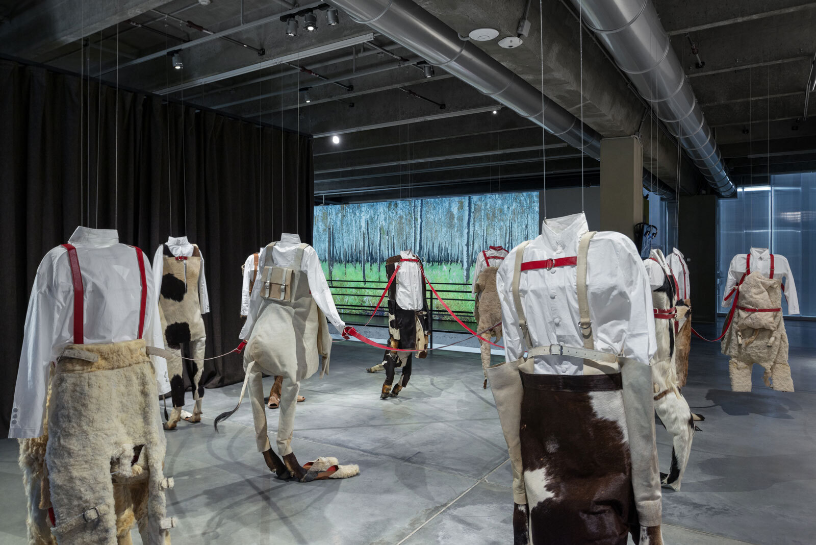 Выставка &laquo;Грядущий мир: экология как новая политика. 2030&ndash;2100&raquo; в Музее современного искусства &laquo;Гараж&raquo;. Москва, 2019Фото: Алексей Народицкий&copy; Музей современного искусства &laquo;Гараж&raquo;