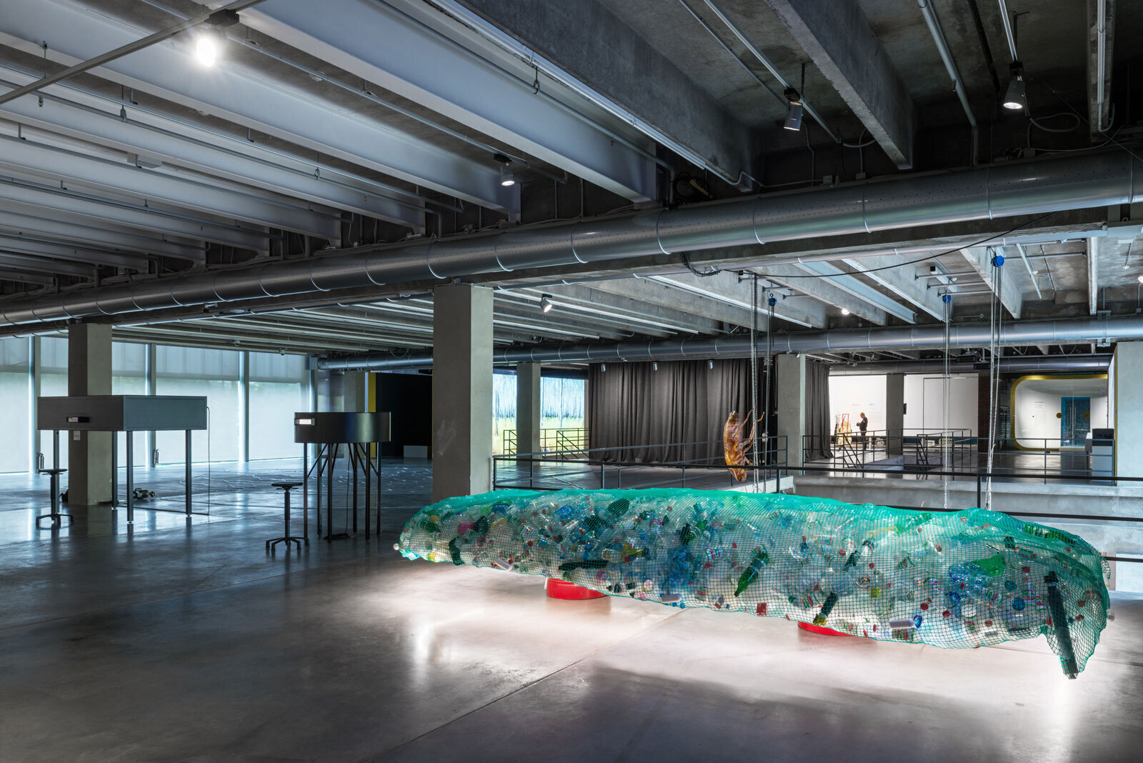 Выставка &laquo;Грядущий мир: экология как новая политика. 2030&ndash;2100&raquo; в Музее современного искусства &laquo;Гараж&raquo;. Москва, 2019Фото: Алексей Народицкий&copy; Музей современного искусства &laquo;Гараж&raquo;