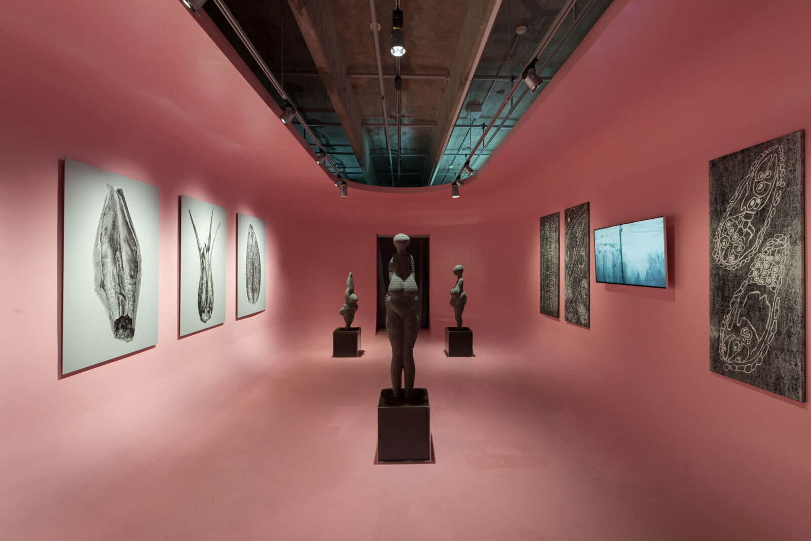 Выставка &laquo;Грядущий мир: экология как новая политика. 2030&ndash;2100&raquo; в Музее современного искусства &laquo;Гараж&raquo;. Москва, 2019Фото: Алексей Народицкий&copy; Музей современного искусства &laquo;Гараж&raquo;