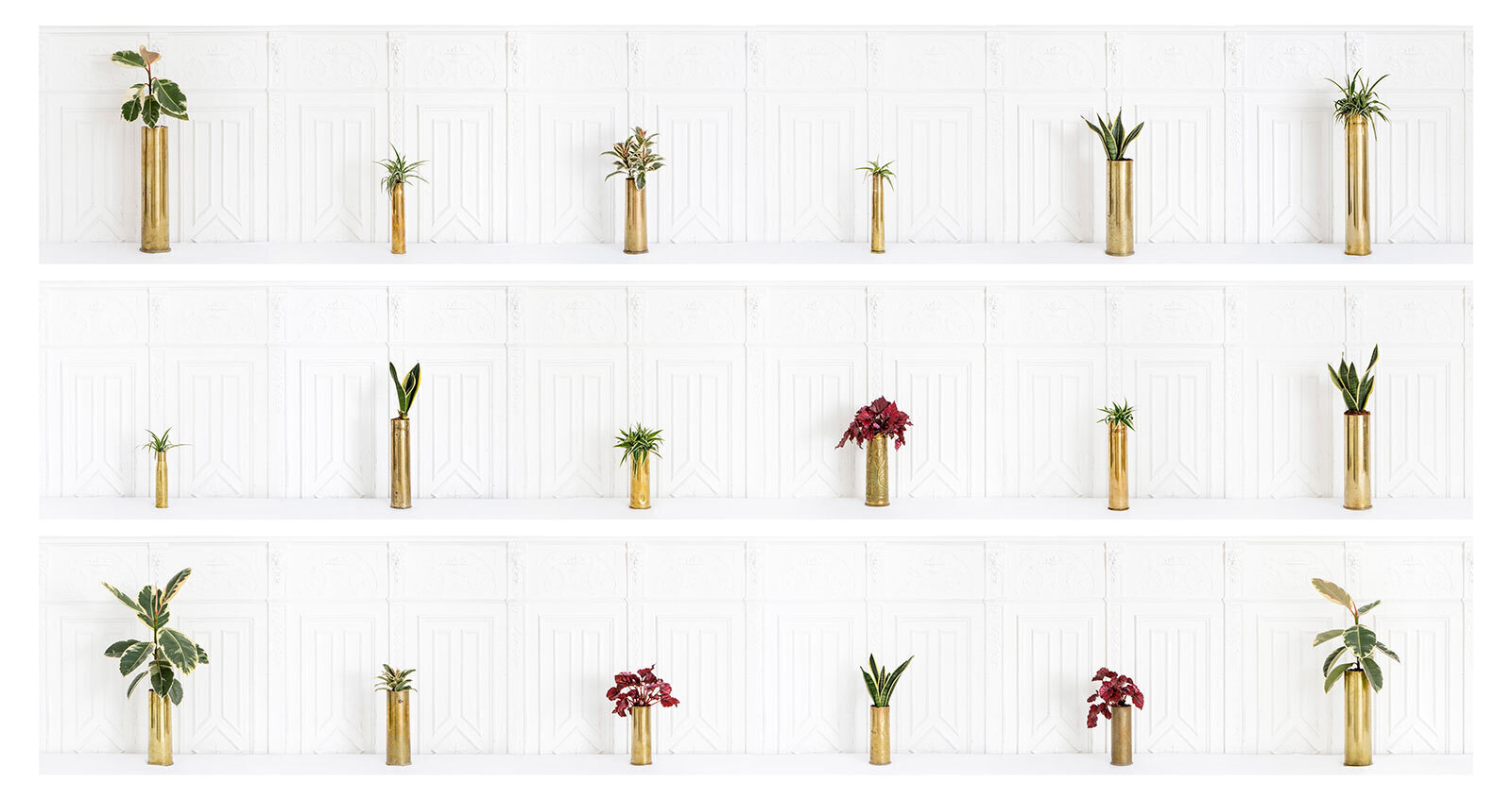 Самми БаложиFrise Obus (Фриз со снарядами). 2016Цветная печатьПредоставлено художником 