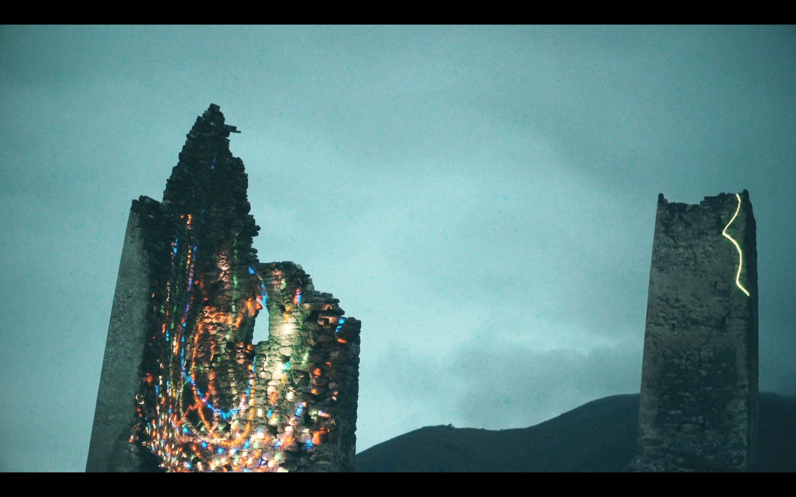 Заурбек Цугаев. Инородное свечение. 2019 Кадр из видео Предоставлено художником