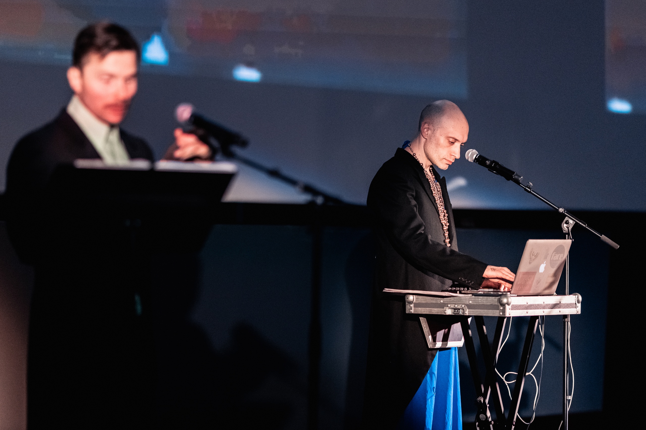 Концерт кооператива «Техно-Поэзия»Фото: Антон Доников©Музей современного искусства «Гараж»