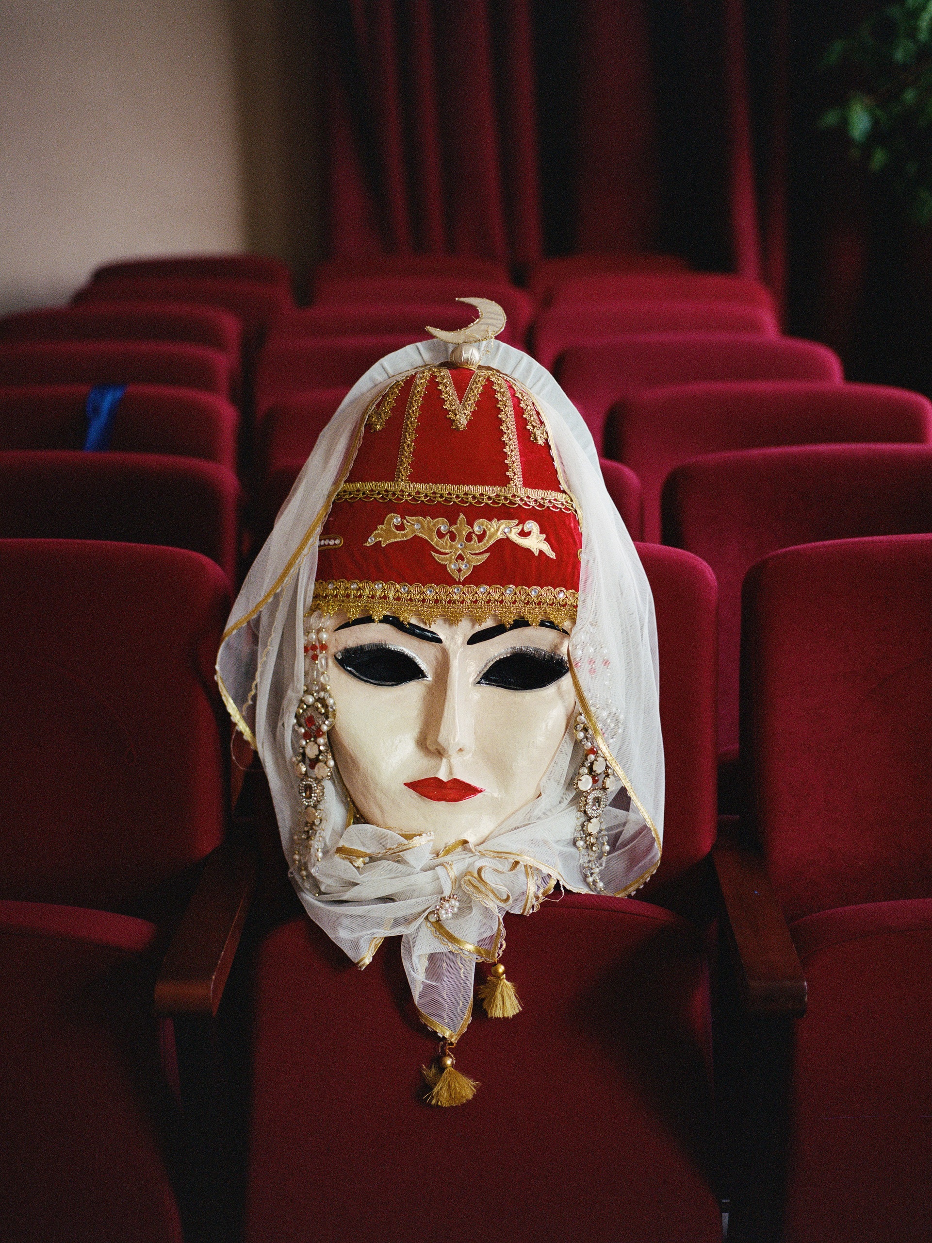 Lilit Matevosyan, Mask, Tsypka Village, Tuapsky District, 2023Courtesy of the artist