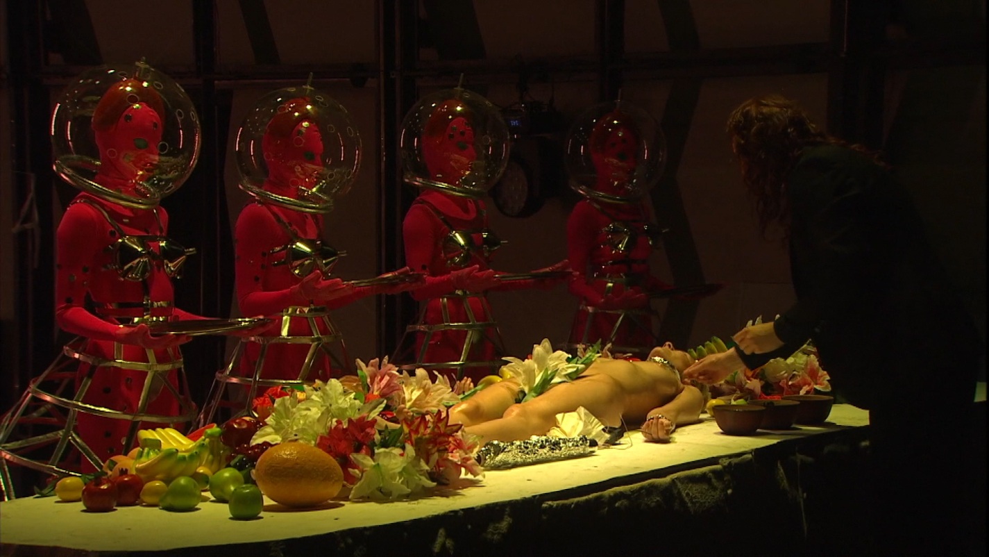 Проект &laquo;Орфические игры. Панк-макраме&raquo;. Фотограф Андрей Безукладников. Фото предоставлено пресс-службой Электротеатра Станиславский