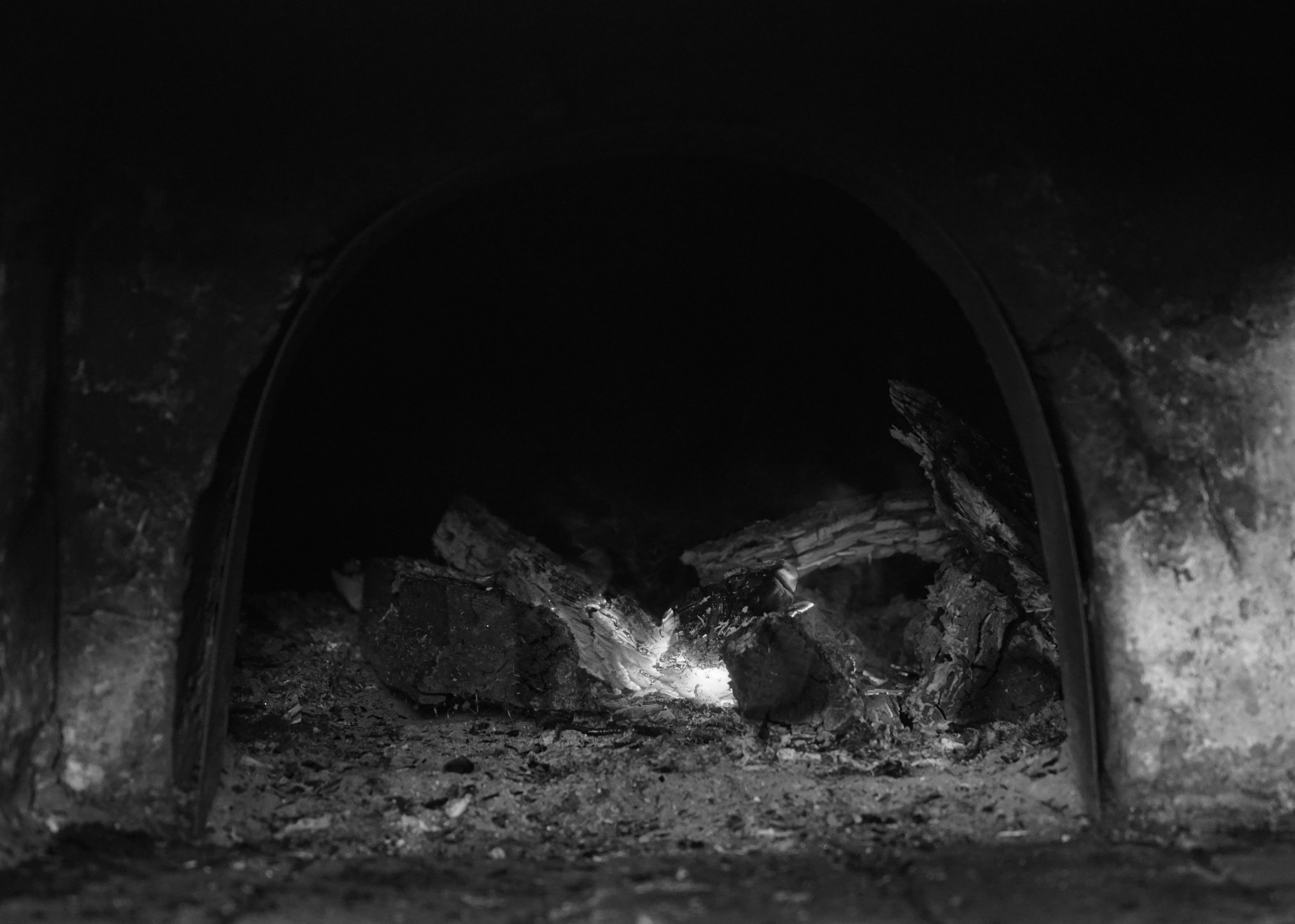 Ваня Мишин. Печь родового дома. Деревня Верхний Березник. 2022. Предоставлено художником