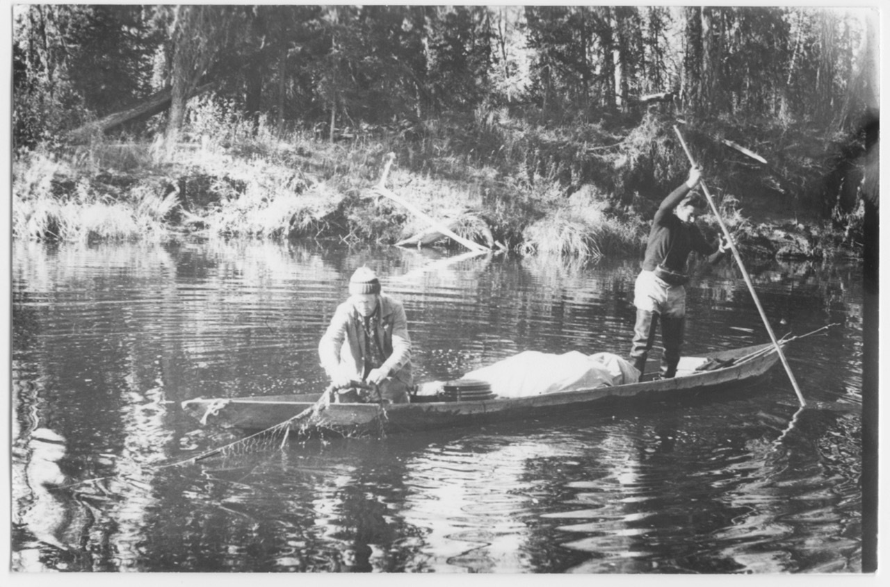 Неизвестный фотографАрхив Елены Аносовой