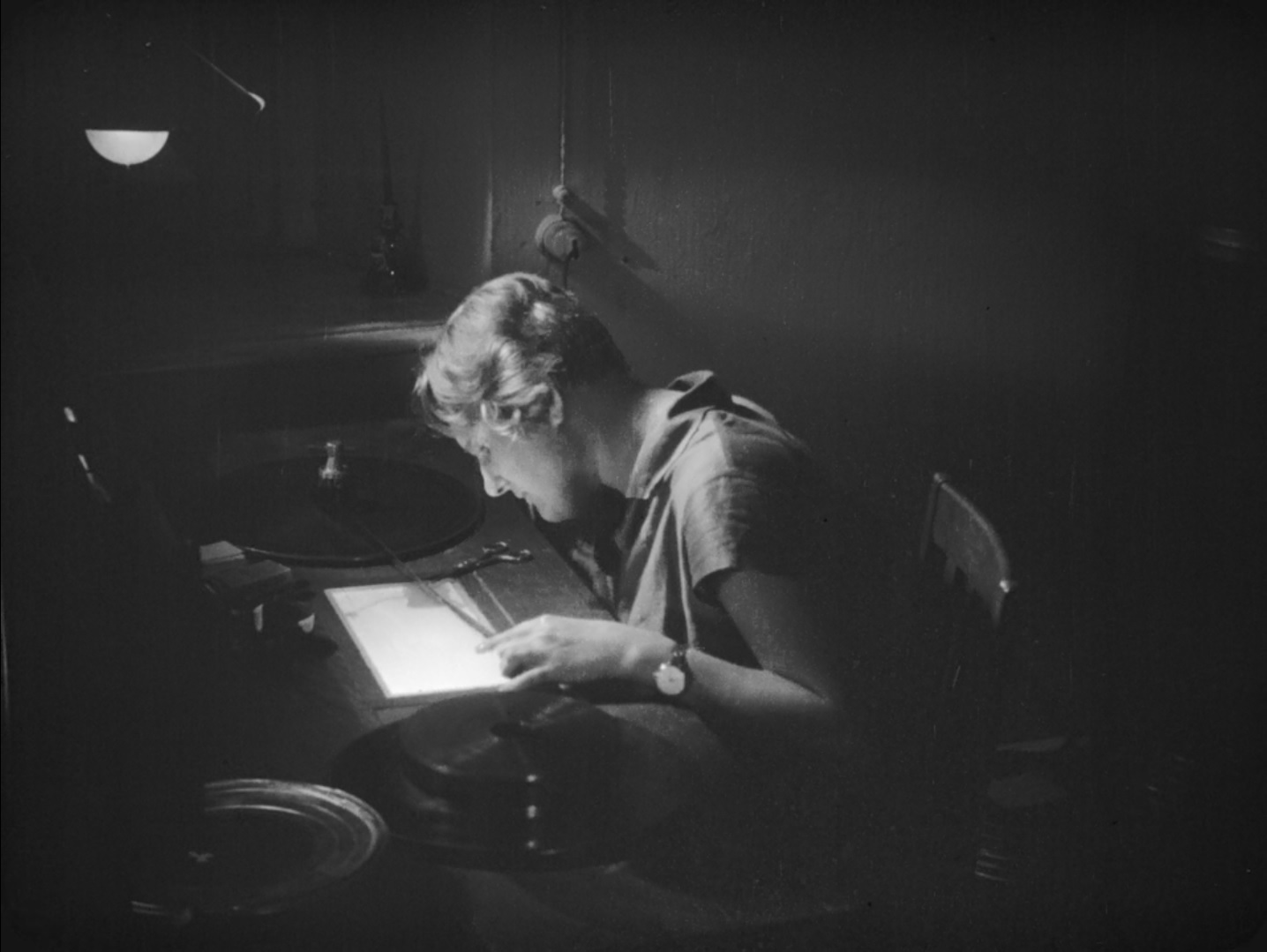 Дзига Вертов. Человек с киноаппаратом. 1929