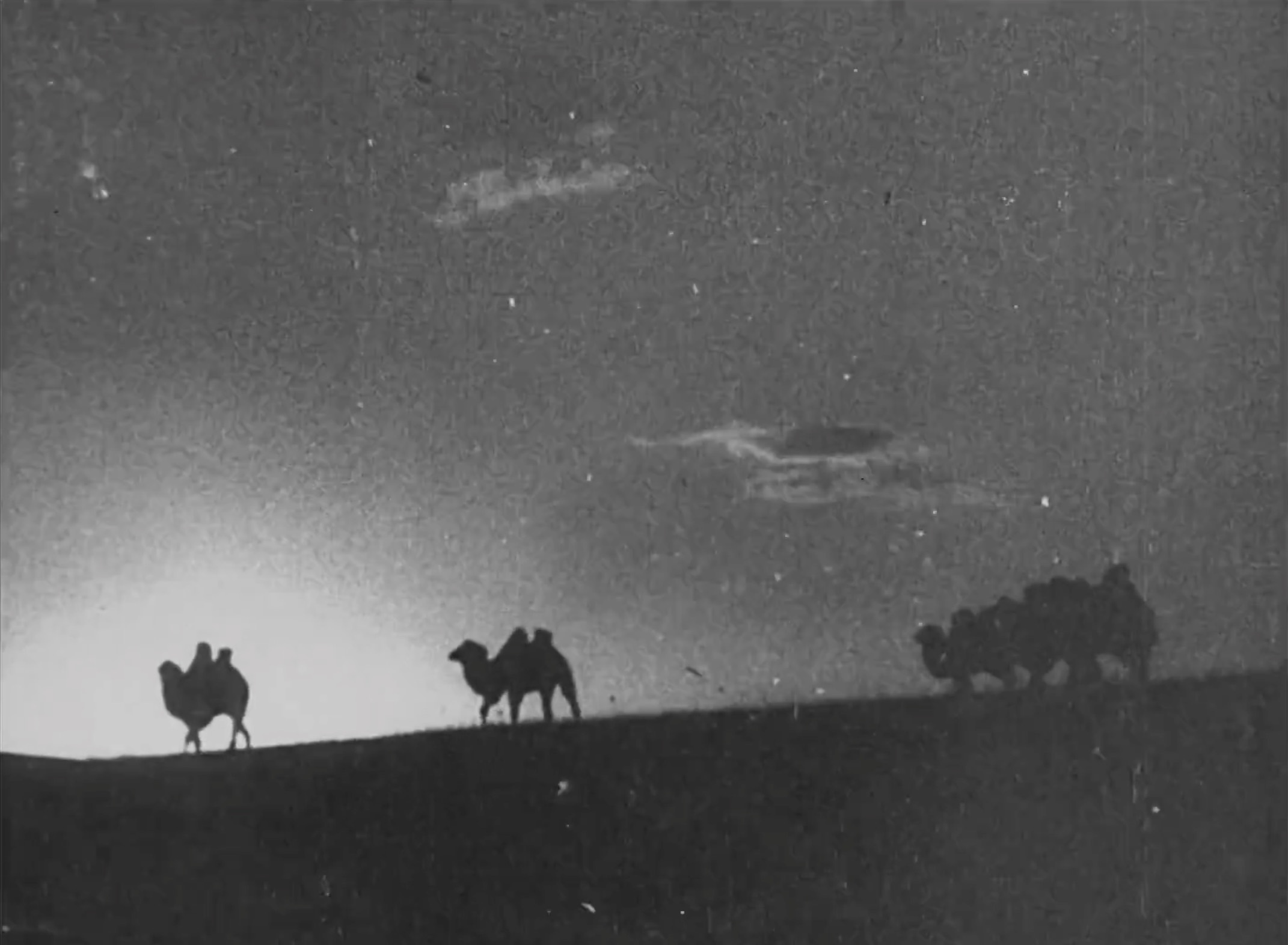 Кадр из фильма «Турксиб». Режиссер Виктор Турин. 1929