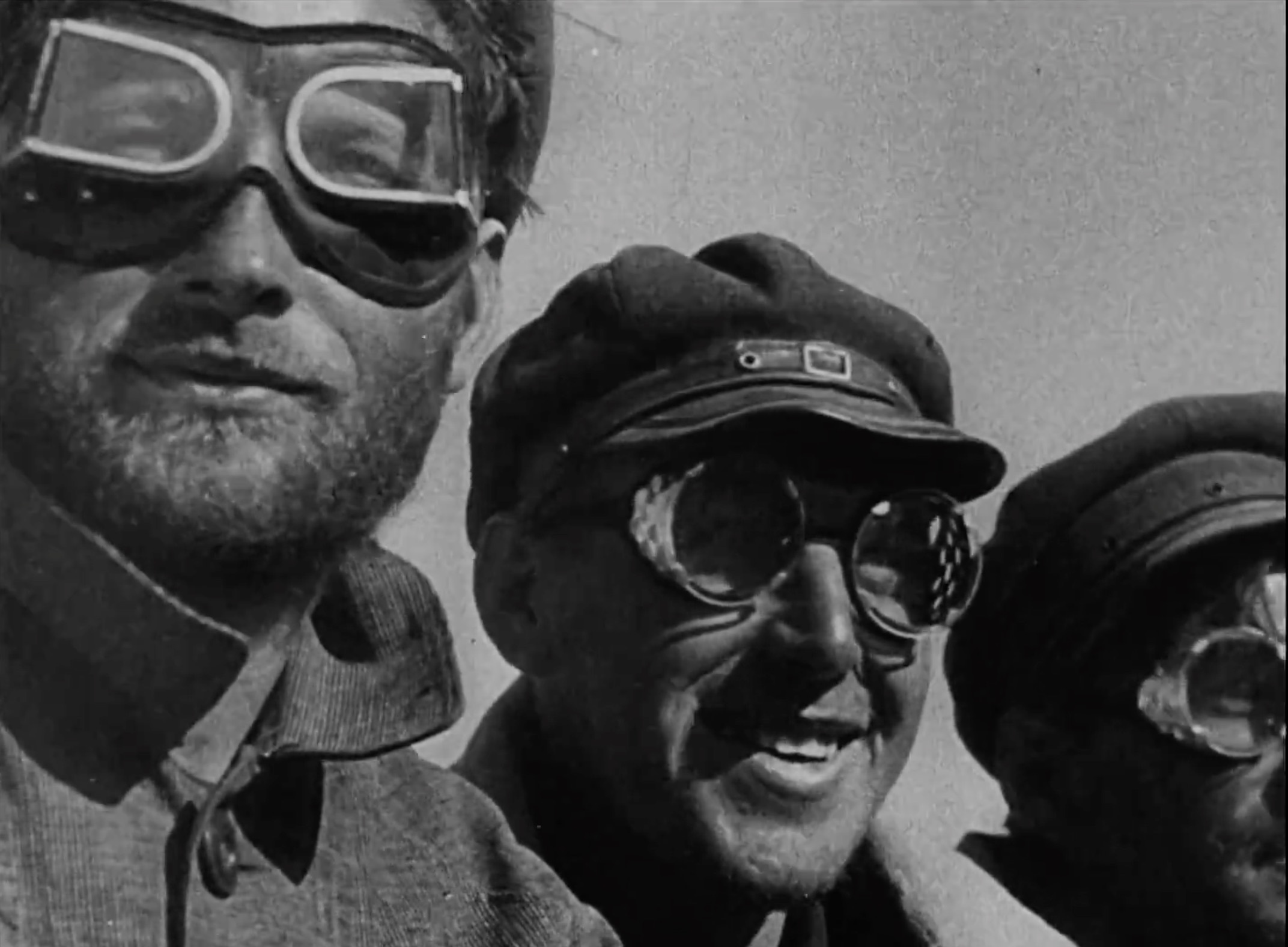 Кадр из фильма «Турксиб». Режиссер Виктор Турин. 1929