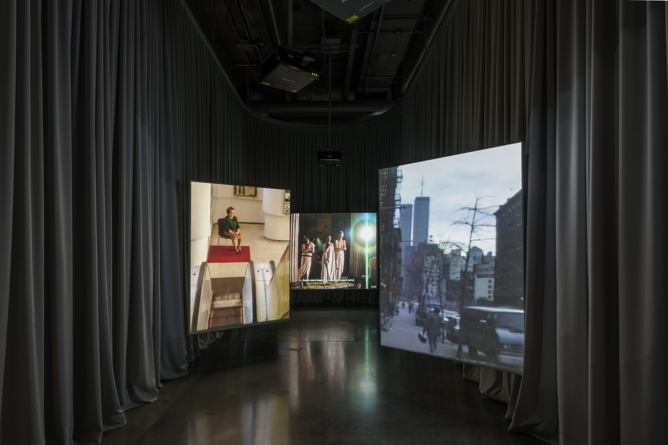 Проект «Бакштейн-функция²» в Музее современного искусства «Гараж», Москва. 2025Фото: Алексей Народицкий© Музей современного искусства «Гараж»